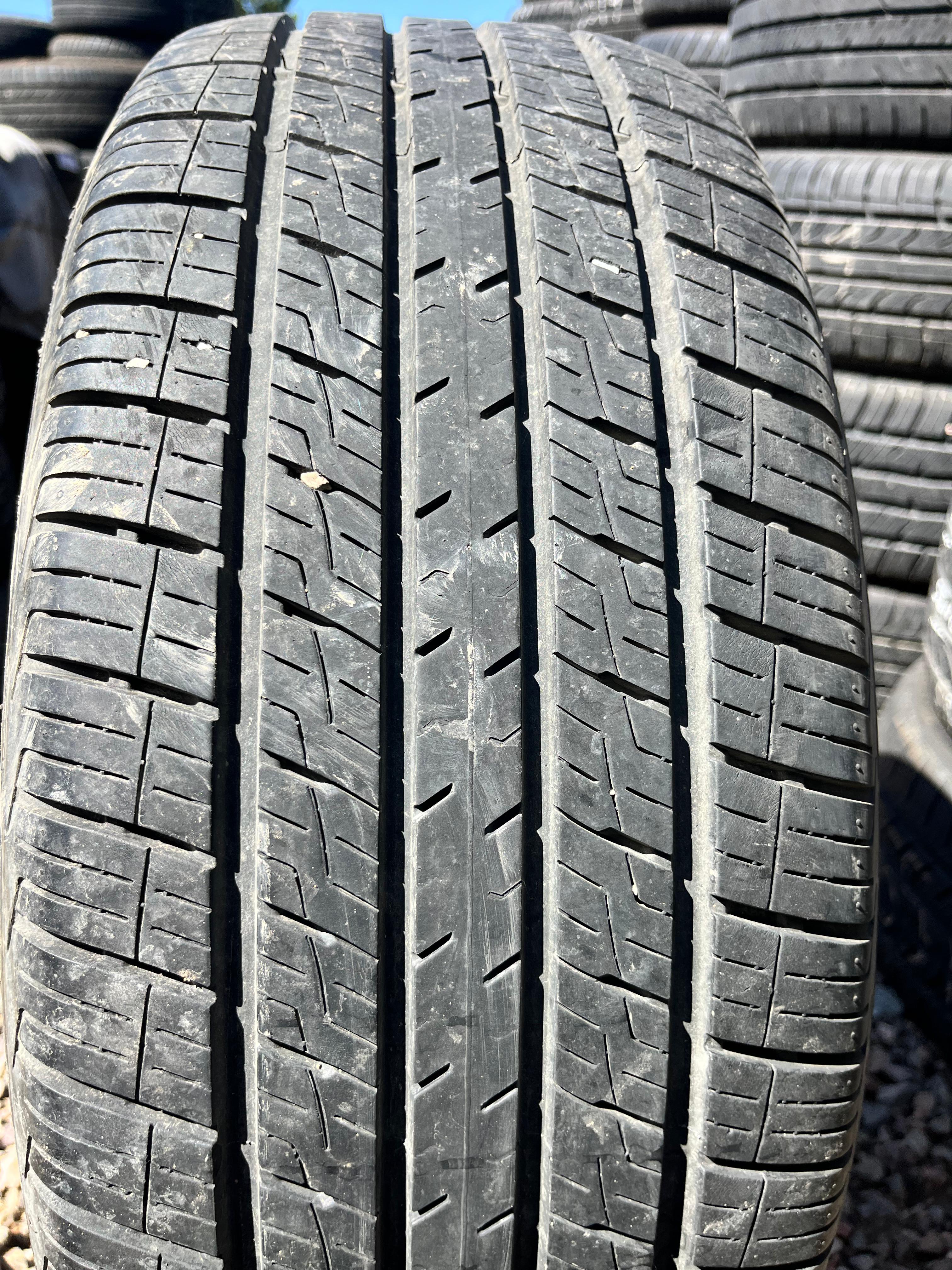 235/60R16 Single (1 Used Tire) Sentury Crossover