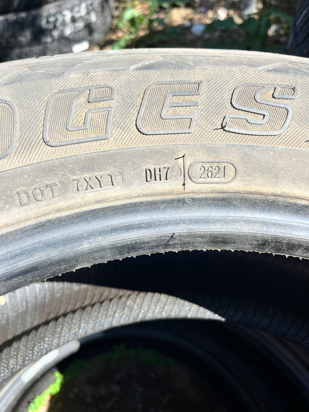 275/55R20 (3 Used Tires) Bridgestone Dueler Alenza