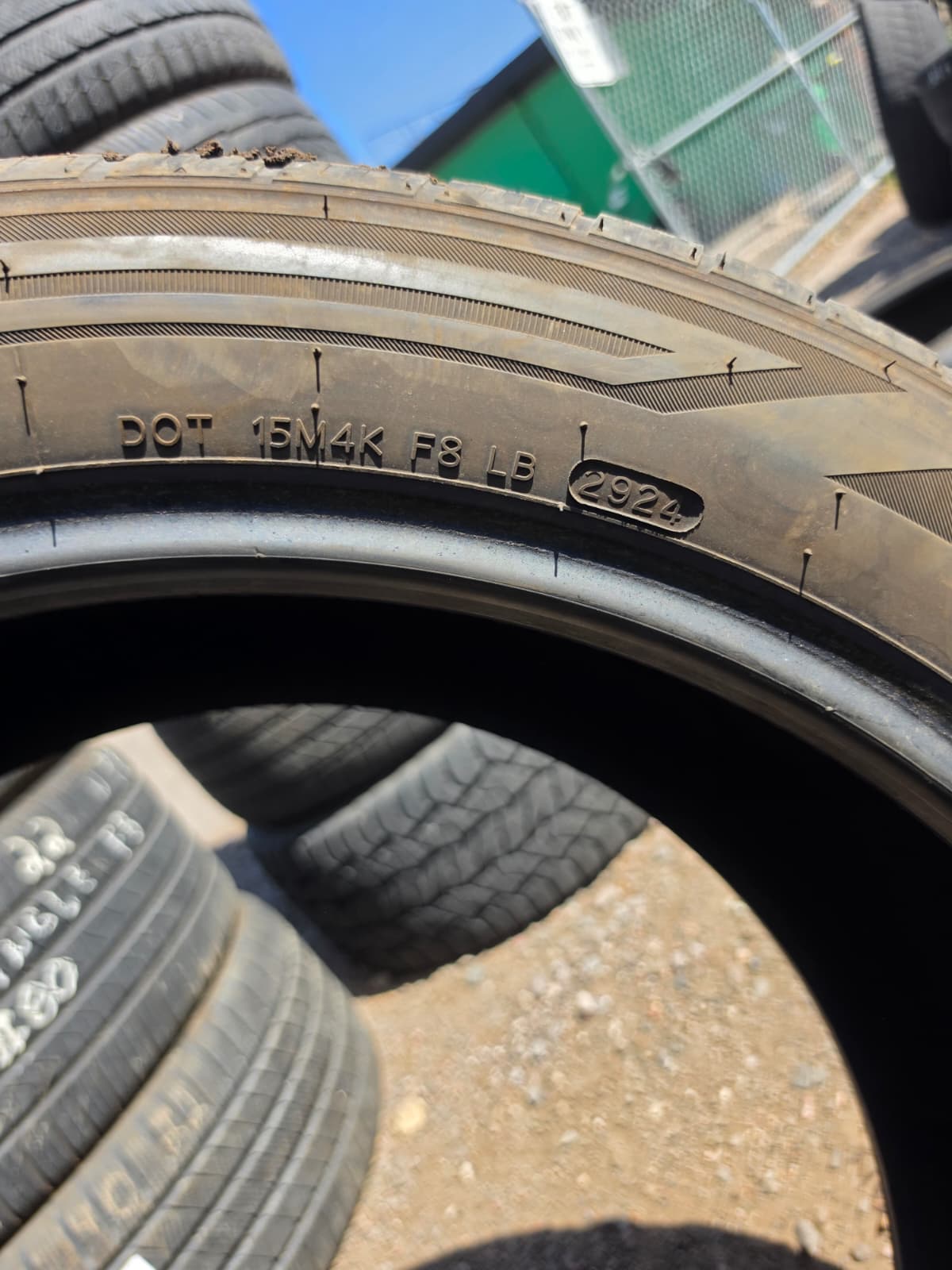 285/45R22 Single (1 Used Tire) Laufenn