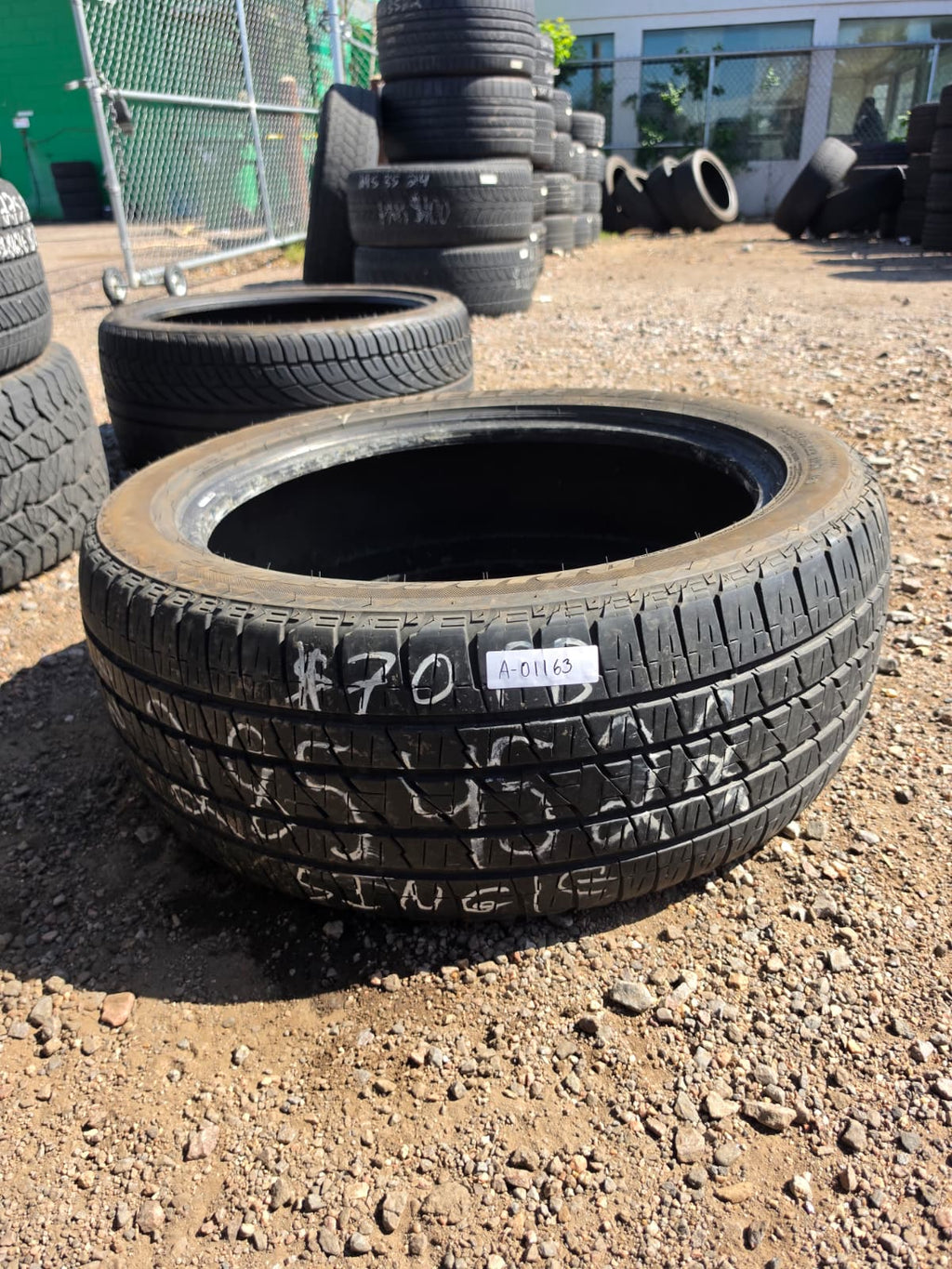 285/45R22 Single (1 Used Tire) Bridgestone Dueler H/L Alenza