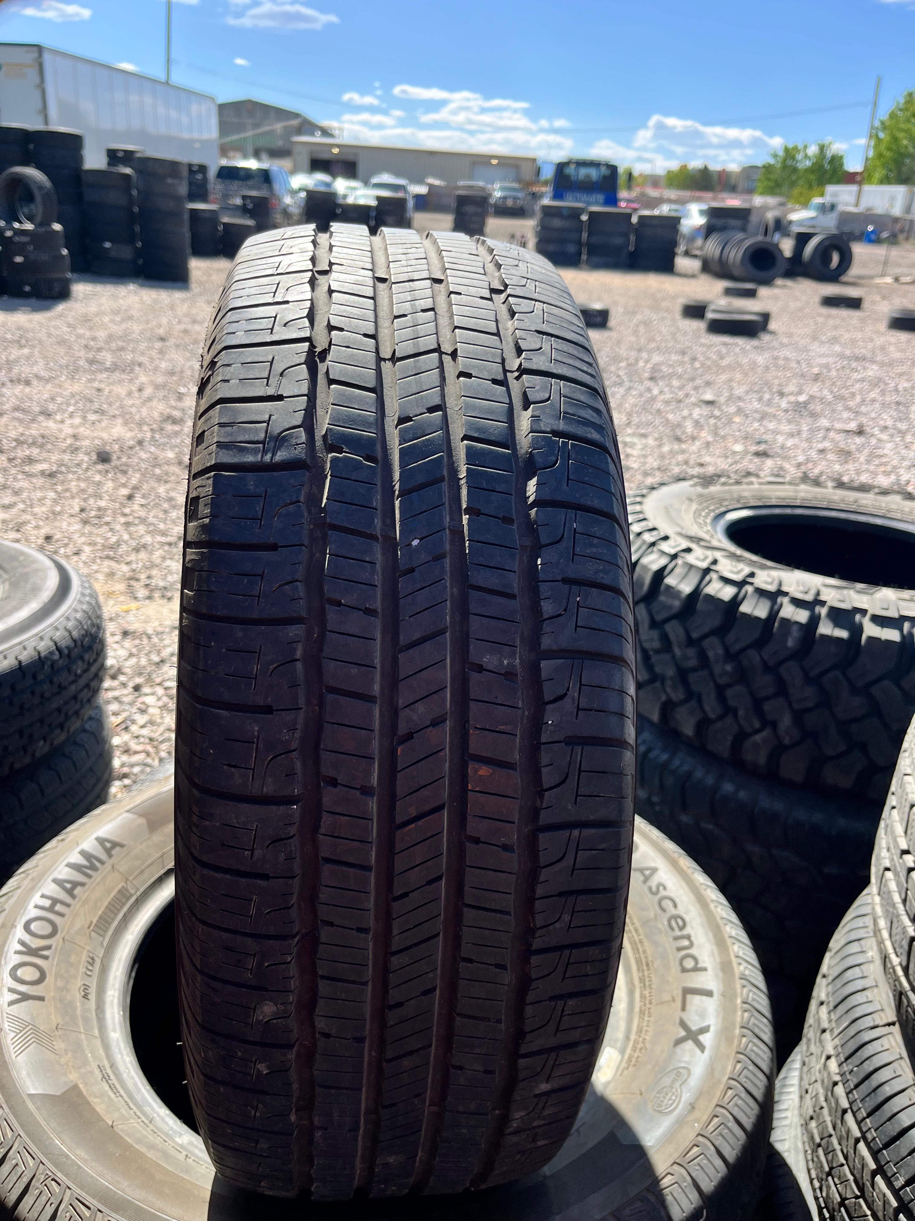 215/60R16 Single (1 Used Tire) Goodyear Reliant