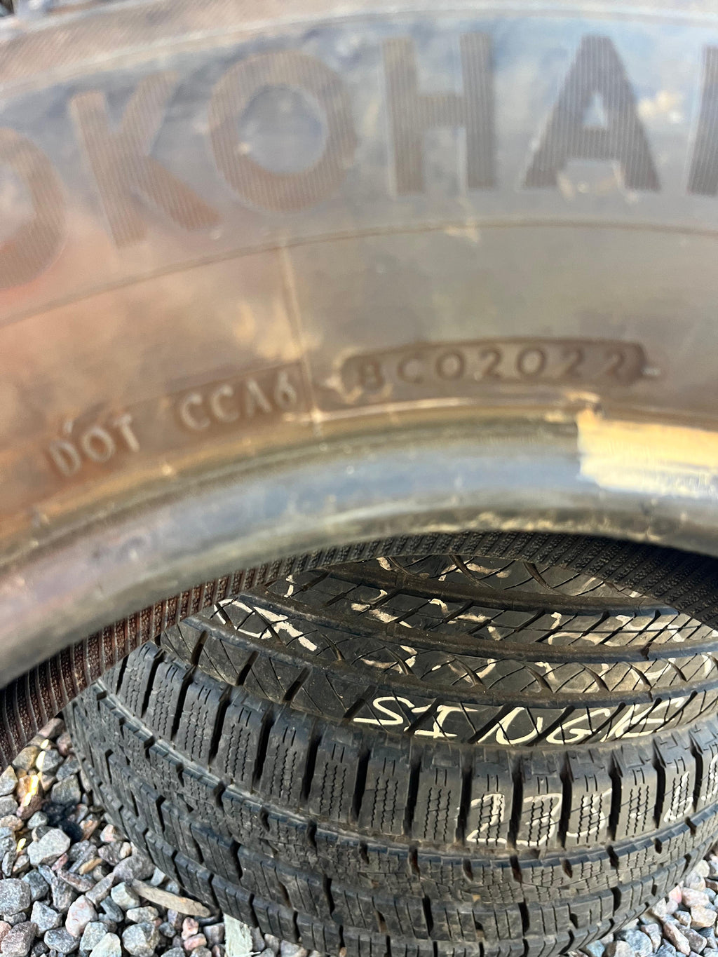225/60R16 Single (1 Used Tire) Yokohama Avid Ascend LX