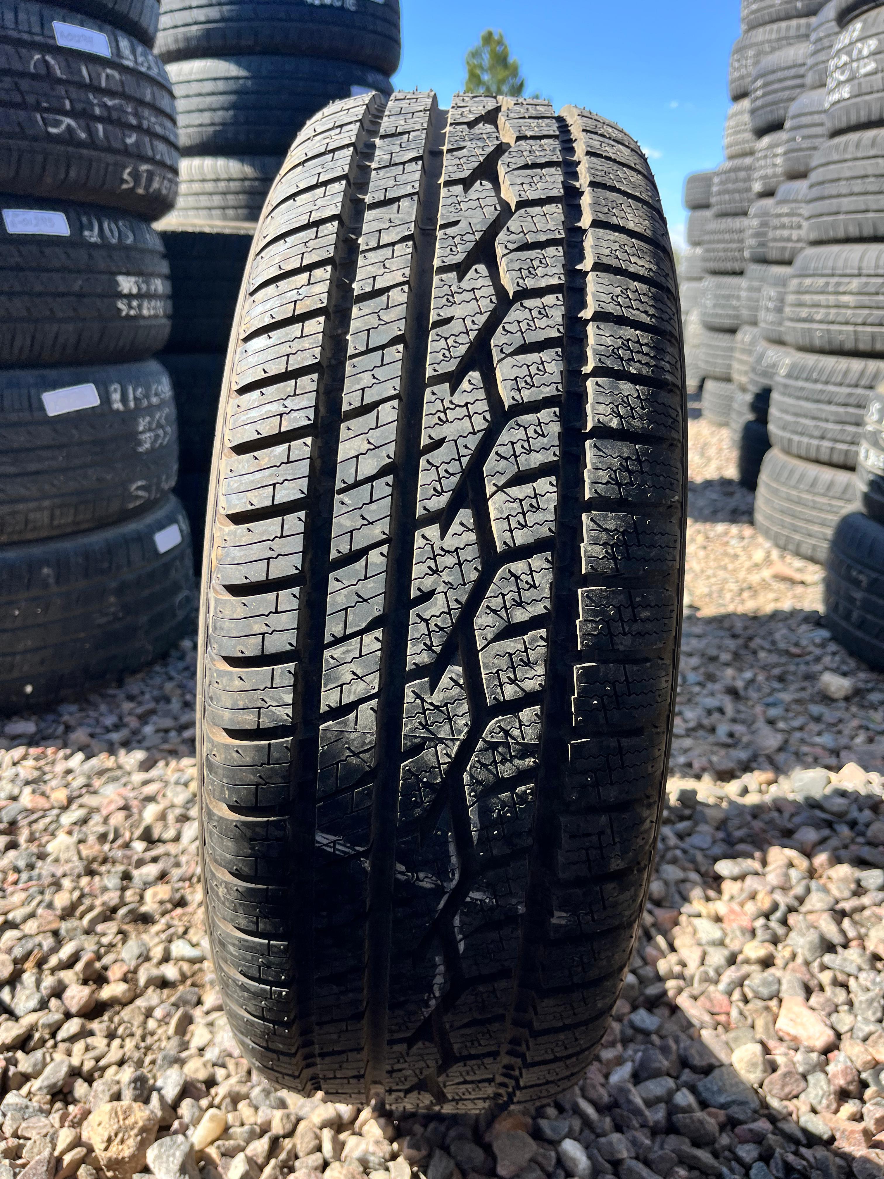 205/60R16 Single (1 Used Tire) Toyo Celsius