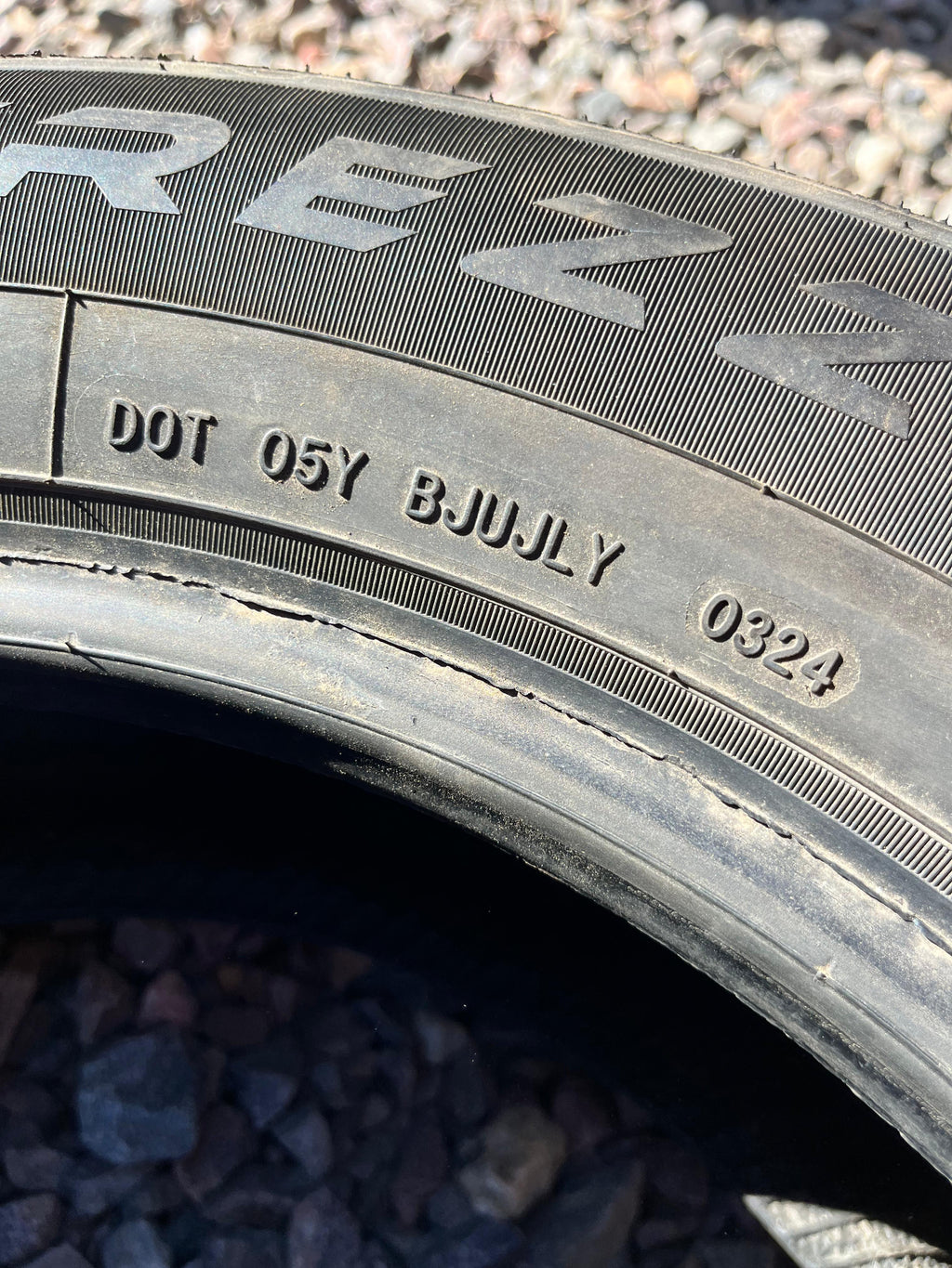 205/60R16 Single (1 Used Tire) Sailun Atrezzo (SH408)