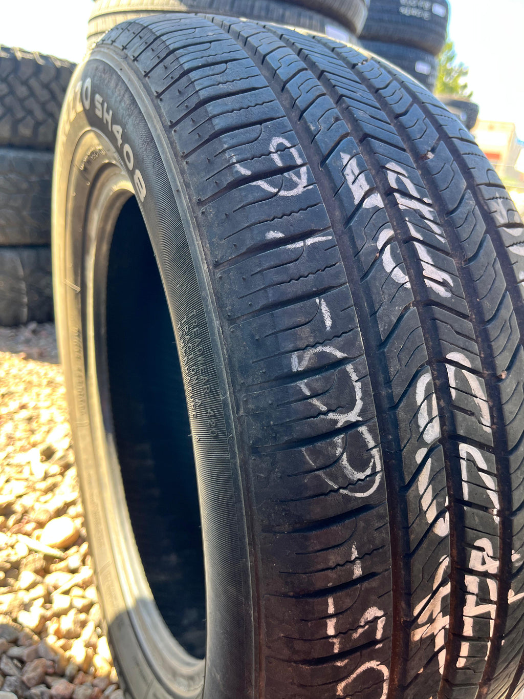 205/60R16 Single (1 Used Tire) Sailun Atrezzo (SH408)