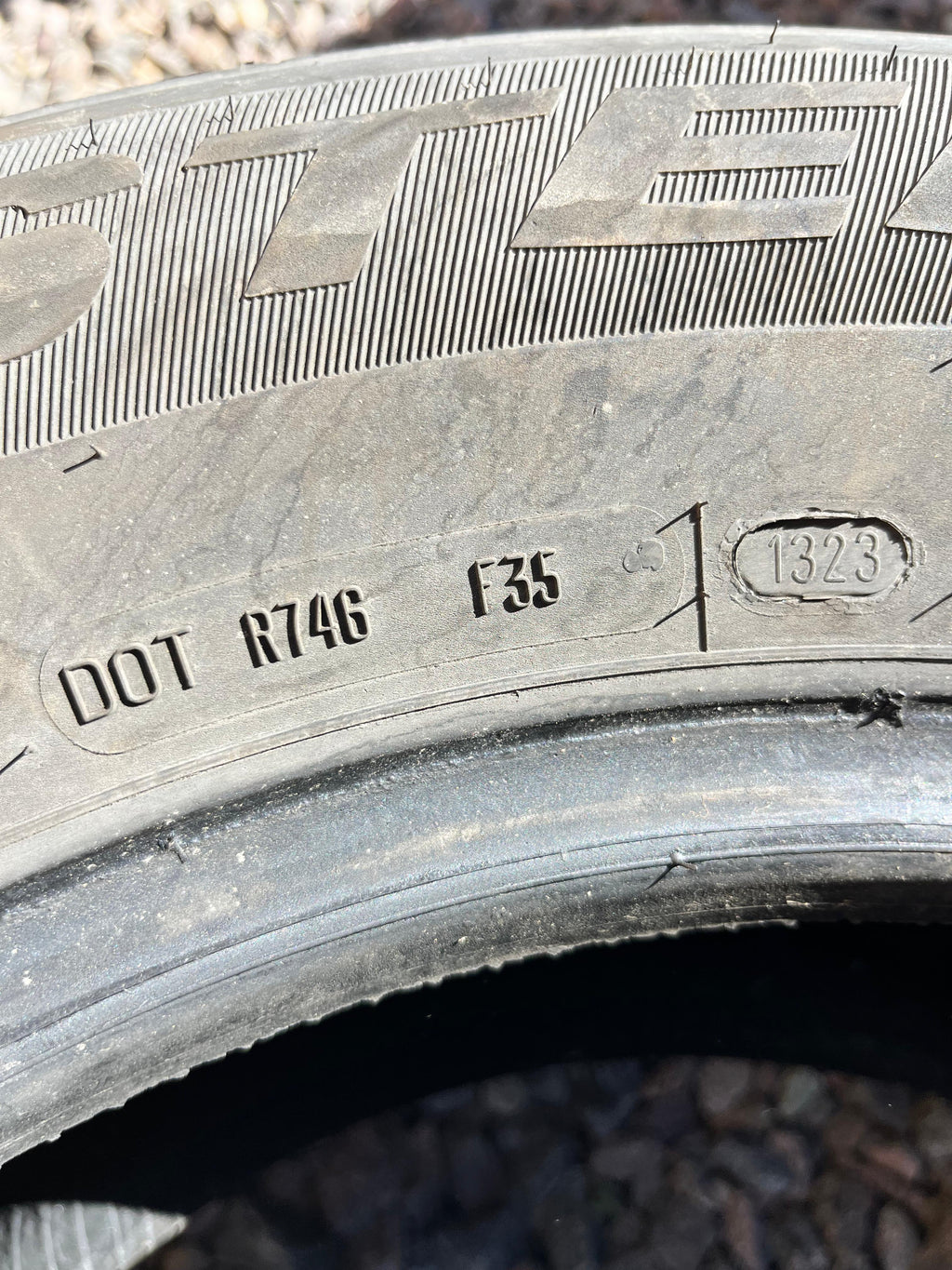 235/65R16 Single (1 Used Tire) Mastercraft Stratus