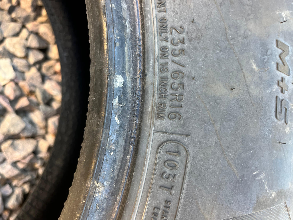 235/65R16 Single (1 Used Tire) Mastercraft Stratus