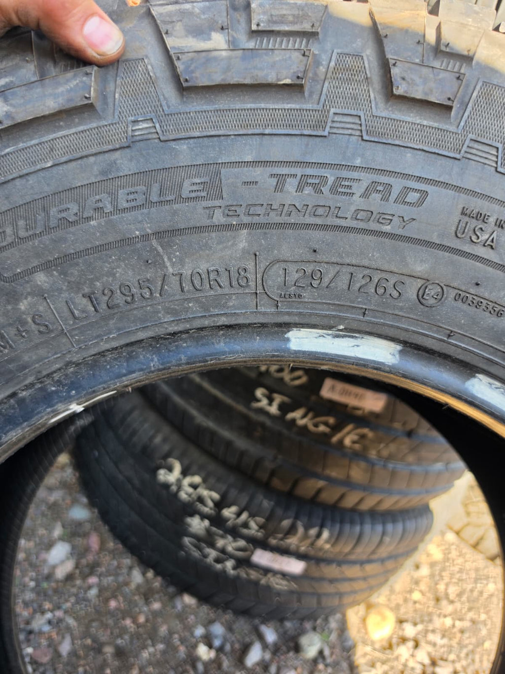 LT297/70R18 Single (1 Used Tire) Cooper Discoverer AT3
