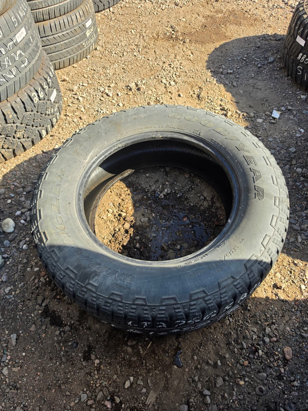 LT275/65R18 Single (1 Used Tire) Goodyear Wrangler DuraTrac