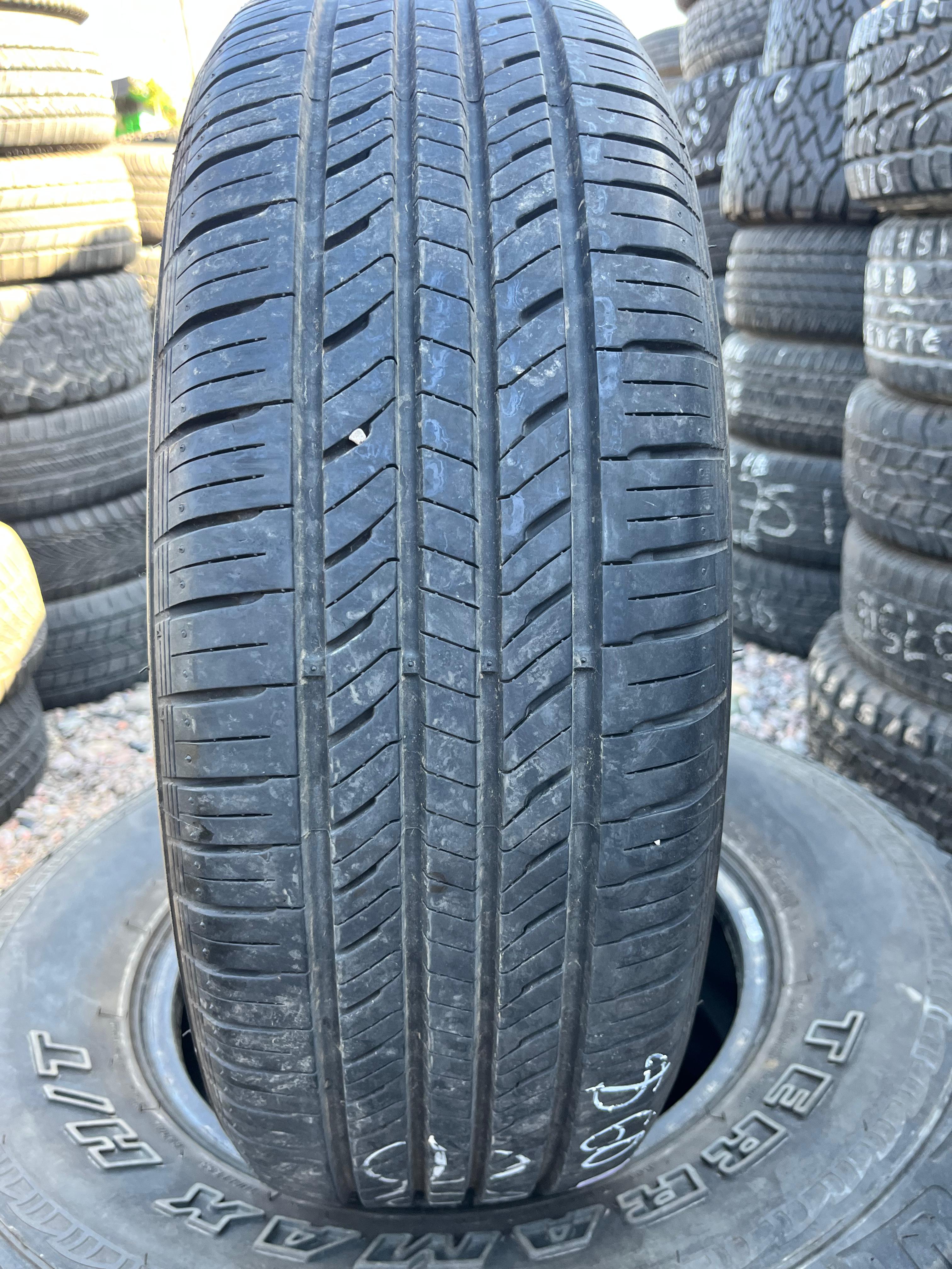 205/65R16 Single (1 Used Tire) Laufenn G FIT AS