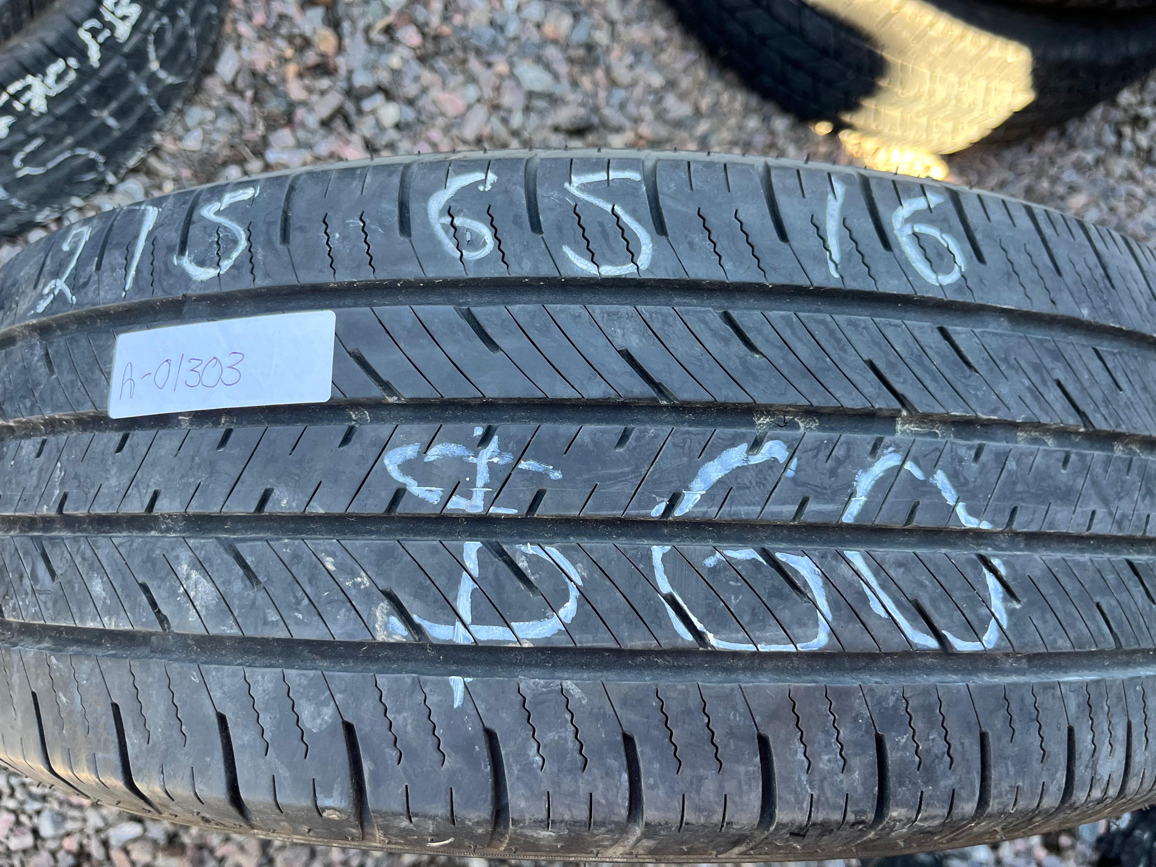 215/65R16 Single (1 Used Tire) Falken Sincera (SN250)