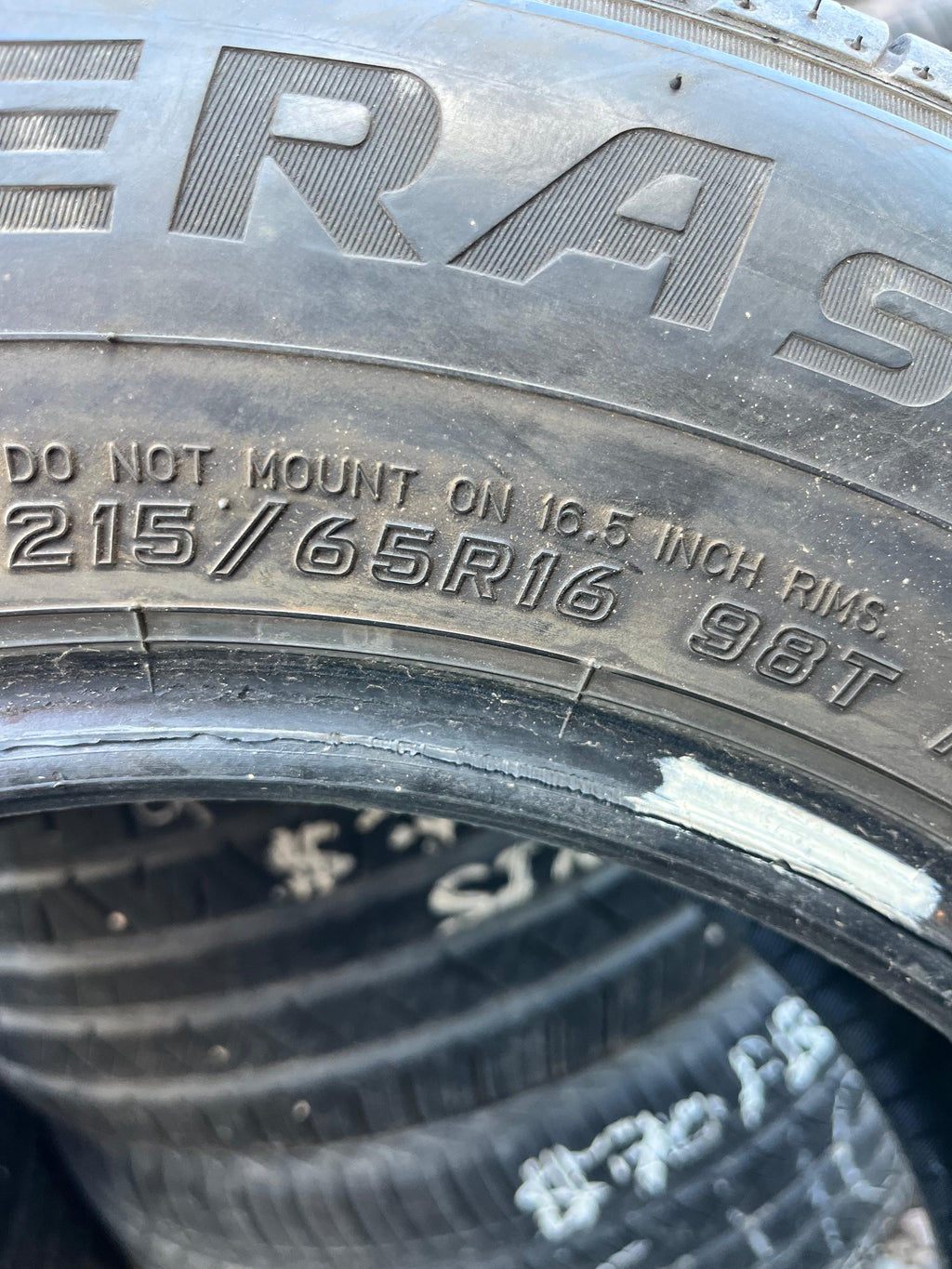 215/65R16 Single (1 Used Tire) Falken Sincera (SN250)