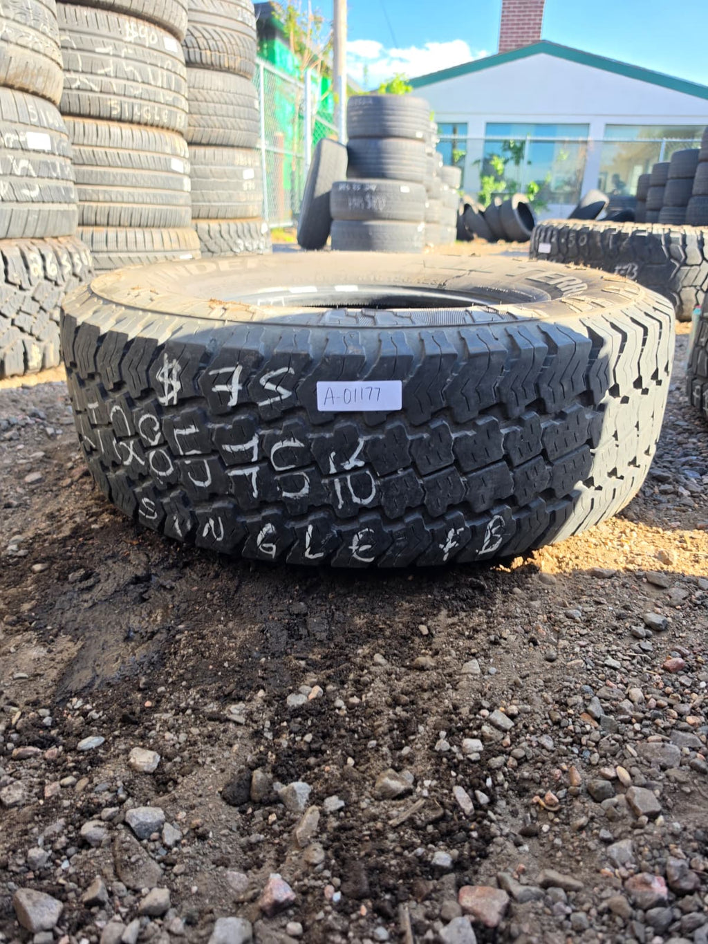LT285/75R16 Single (1 Used Tire) TrailFinder All Terrain
