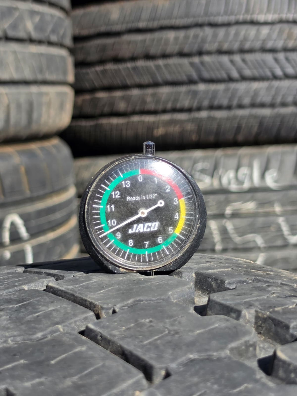 LT285/75R16 Single (1 Used Tire) TrailFinder All Terrain