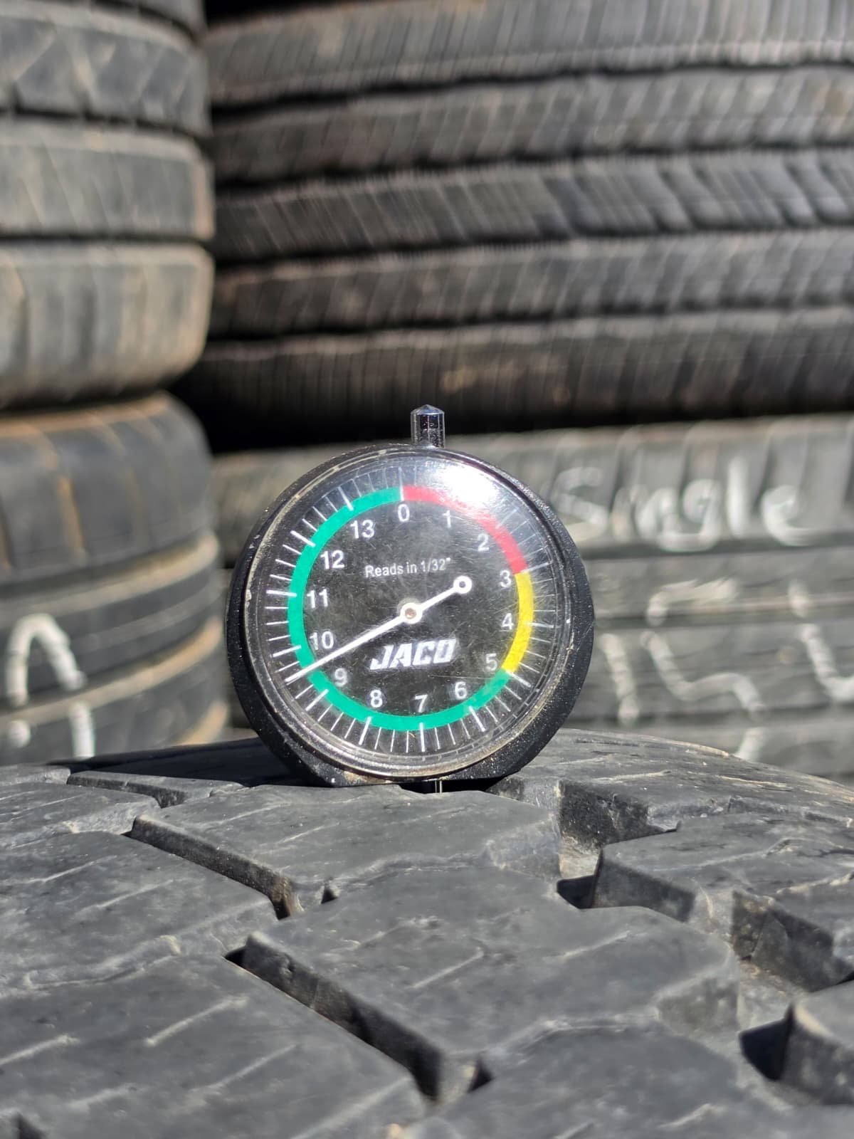 LT285/75R16 Single (1 Used Tire) TrailFinder All Terrain