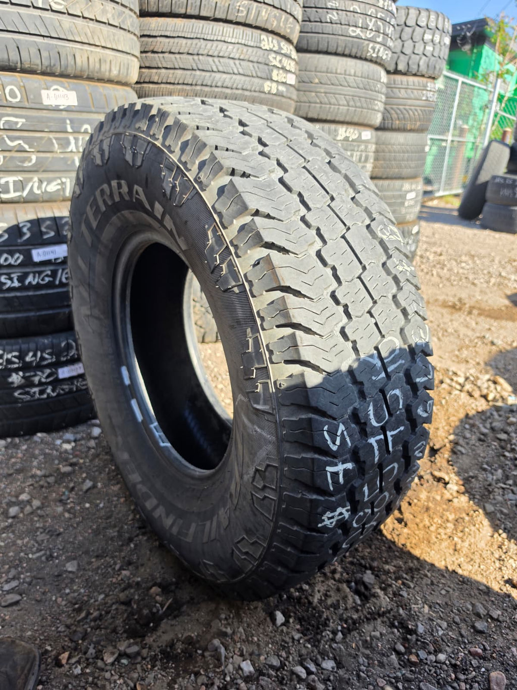LT285/75R16 Single (1 Used Tire) TrailFinder All Terrain