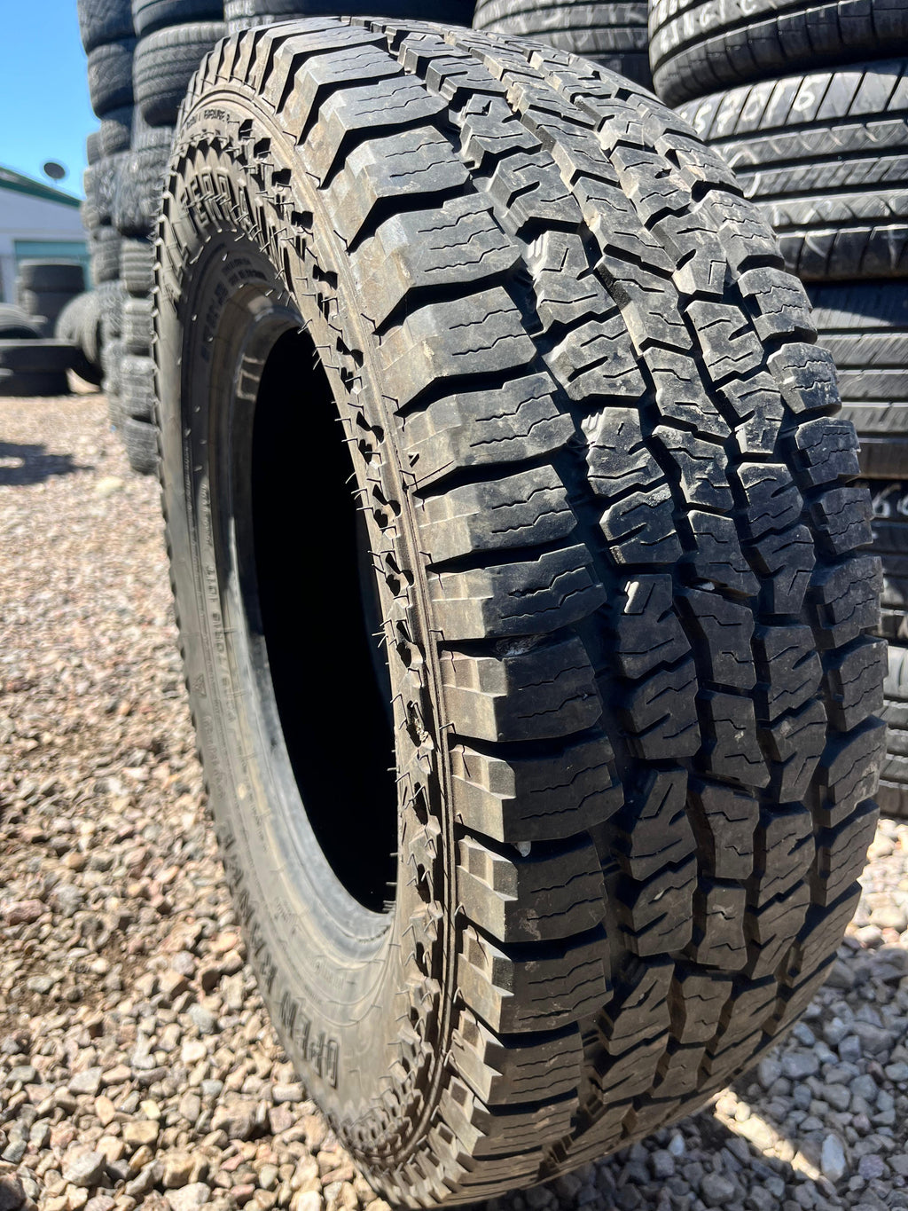 225/70R16 Single (1 Used Tire) Mazama Tires Open Range SQM-3