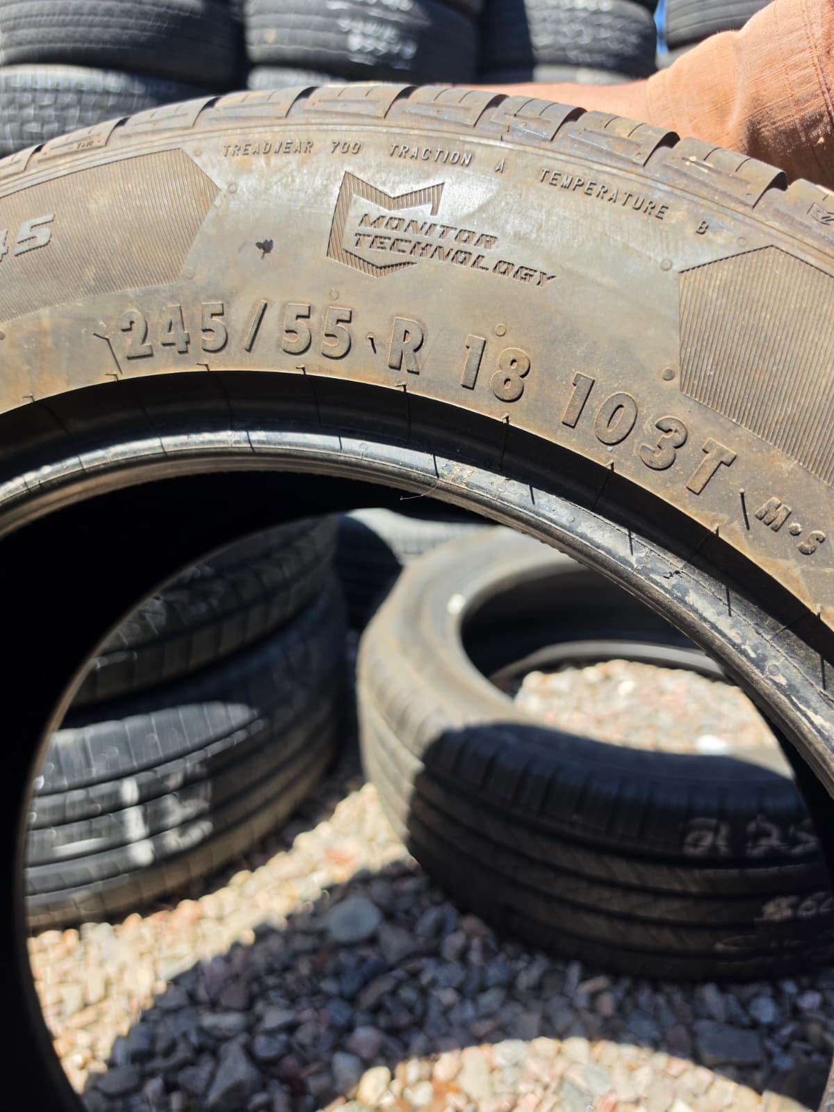 245/55R18 Single (1 Used Tire) General Altimax RT