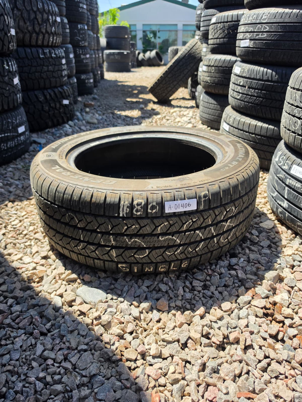 245/55R18 Single (1 Used Tire) General Altimax RT