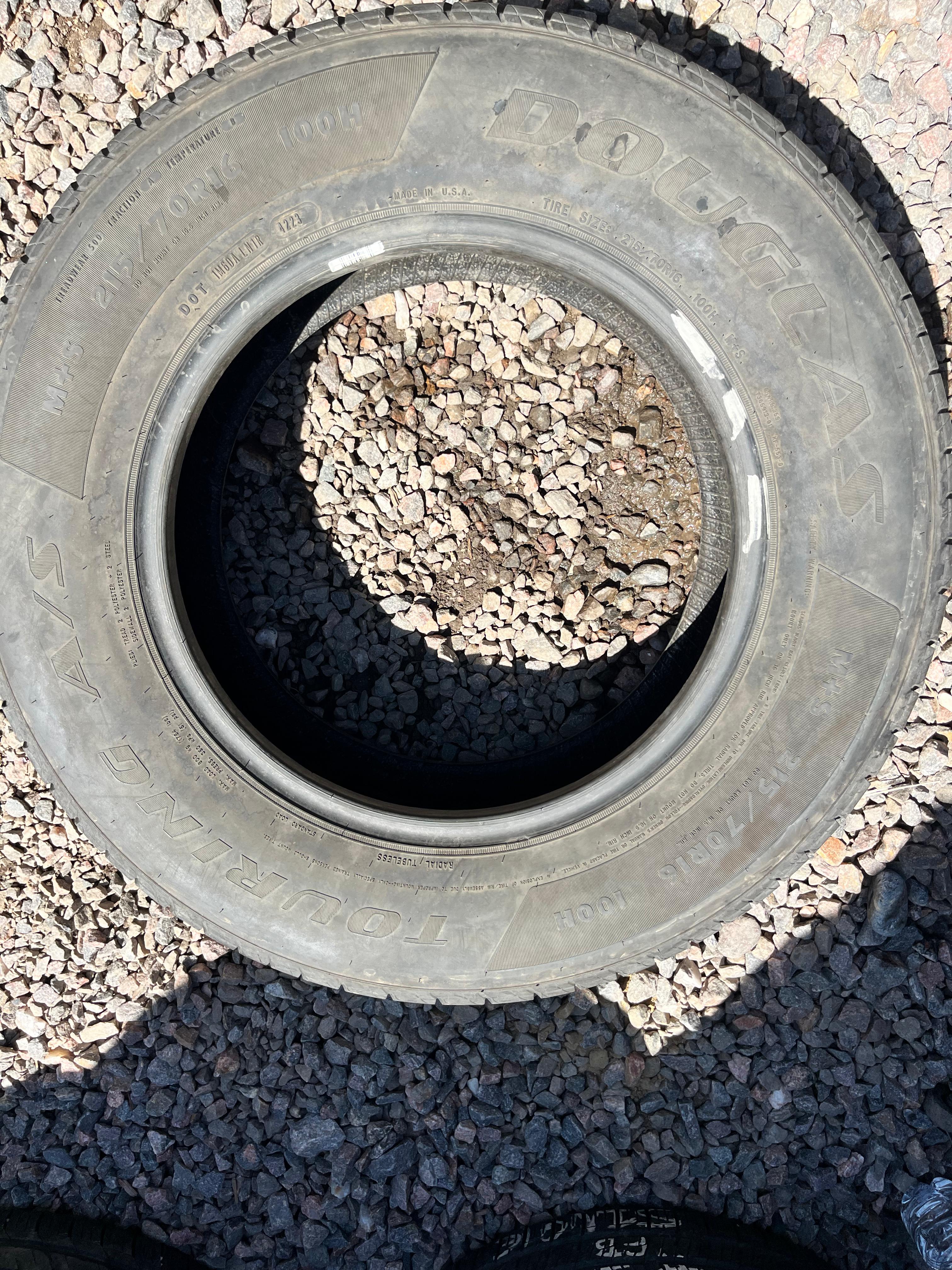 215/70R16 Single (1 Used Tire) Douglas Touring