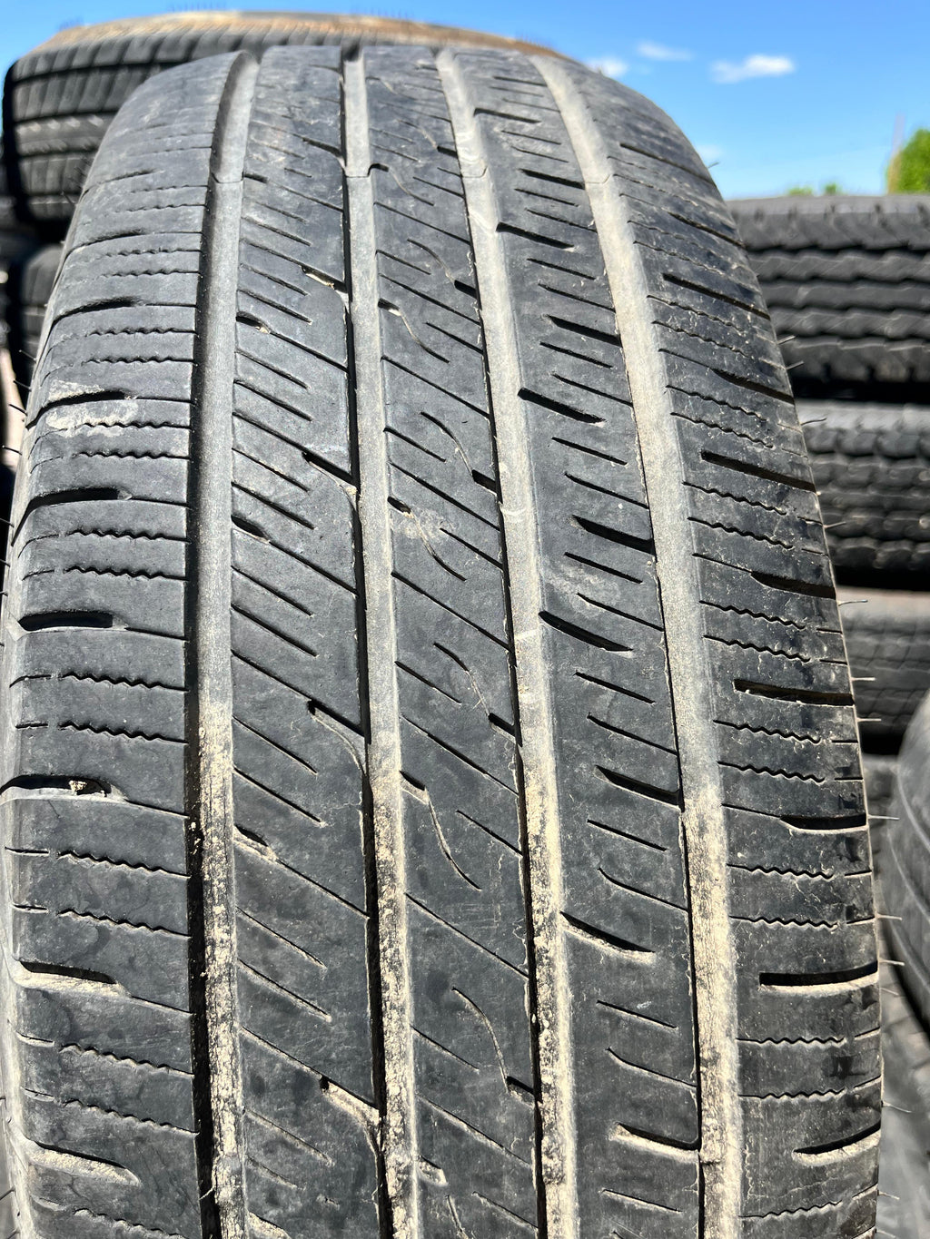 225/70R16  Single (1 Used Tire) Falken Sinceras T80