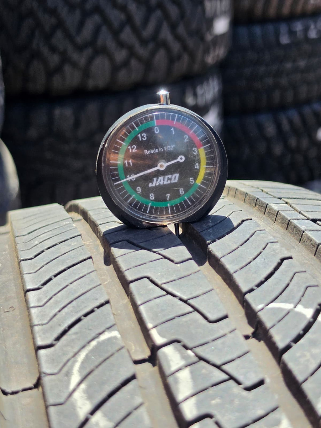 225/50R18 Single (1 Used Tire) Cooper Endeavor