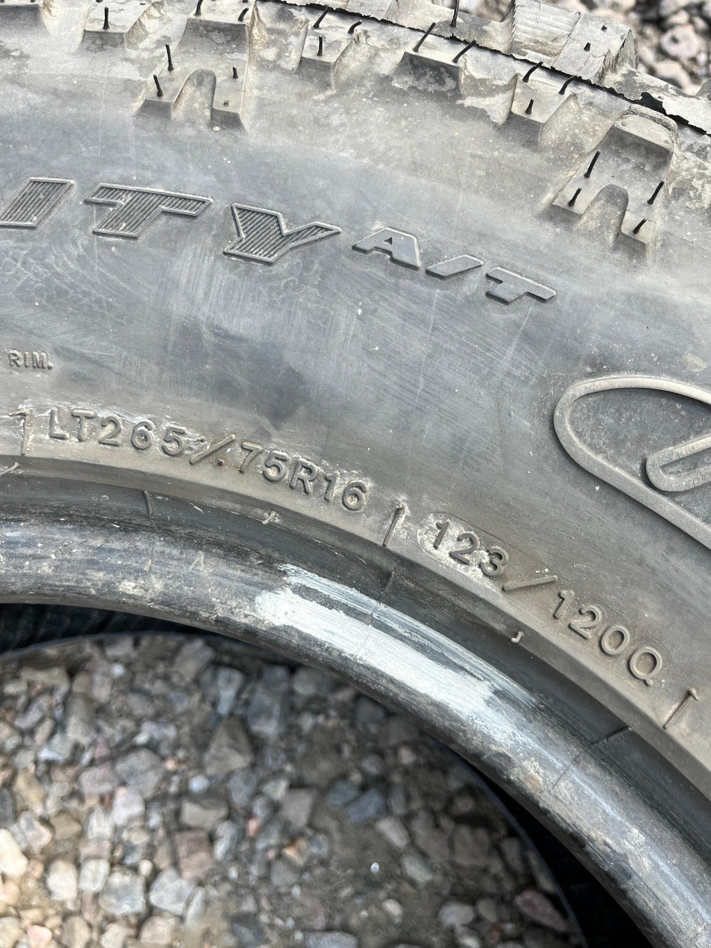 LT265/75R16 Single (1 Used Tire) Goodyear Wrangler (Authority)