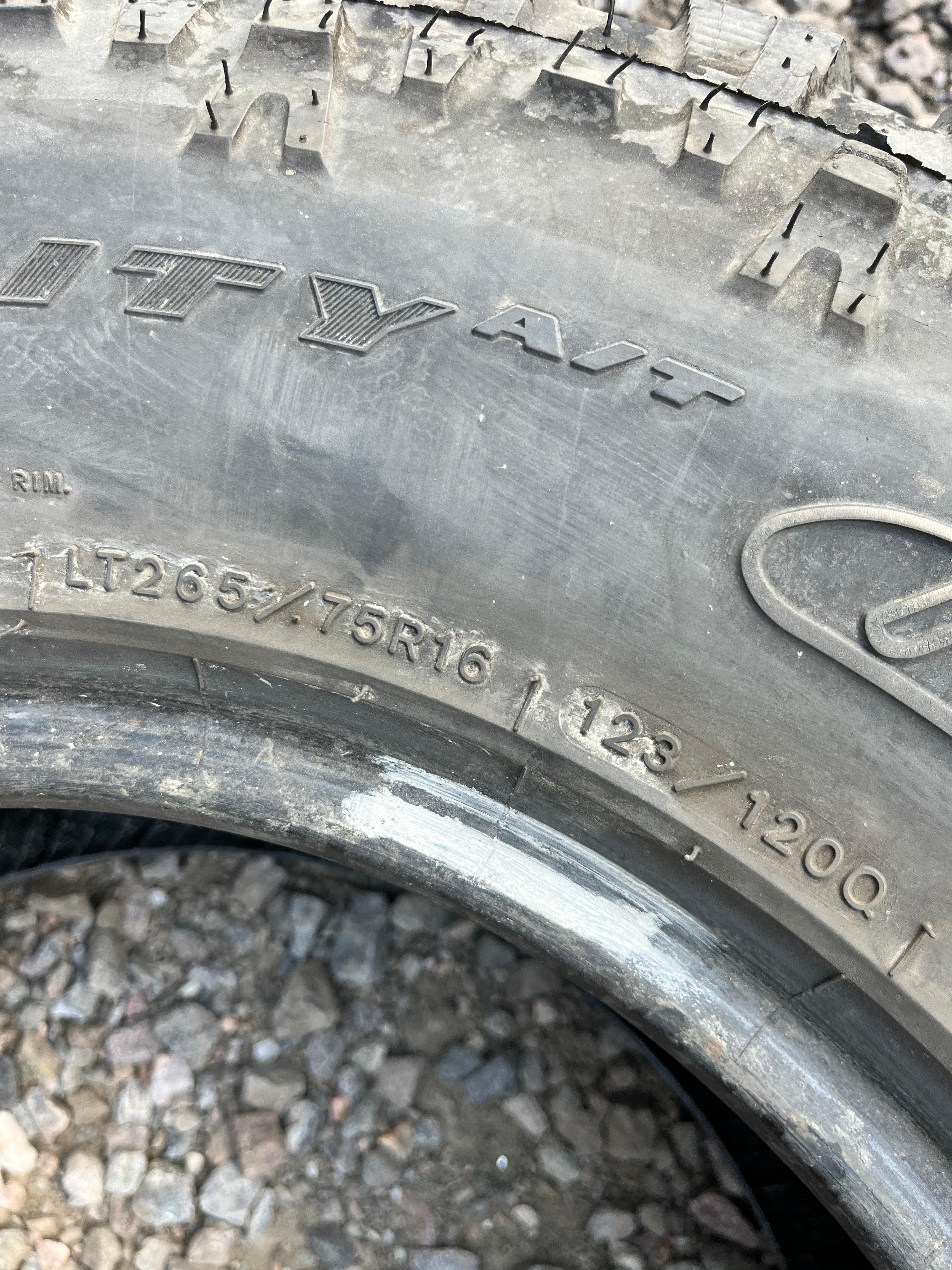 LT265/75R16 Single (1 Used Tire) Goodyear Wrangler (Authority)