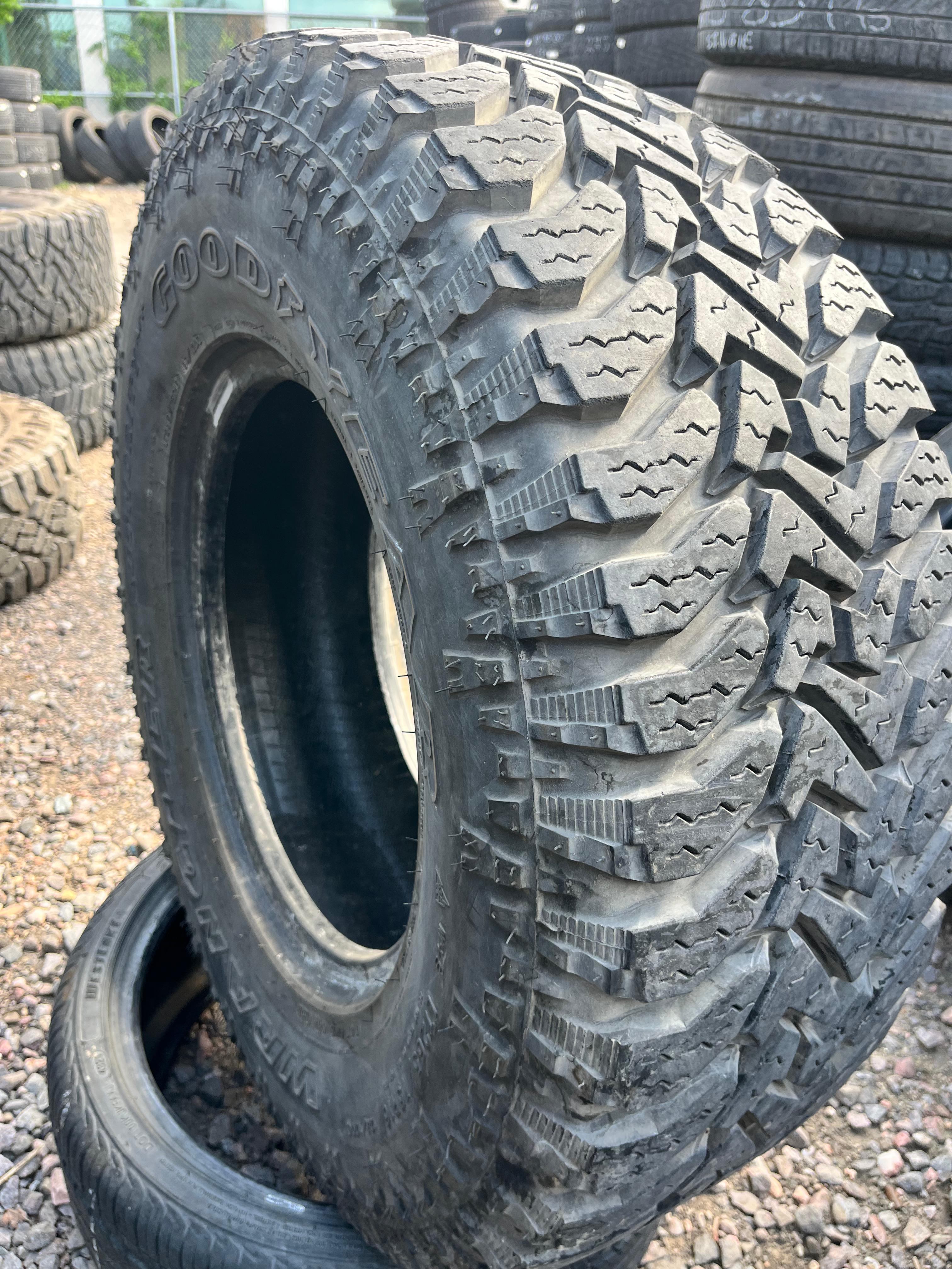 LT265/75R16 Single (1 Used Tire) Goodyear Wrangler (Authority)