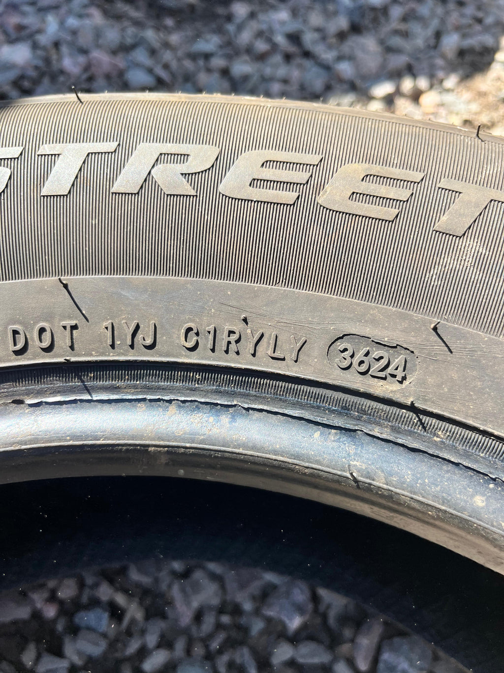 215/65R16 Single (1 Used Tire) BlackHawk Street-H (HH11)