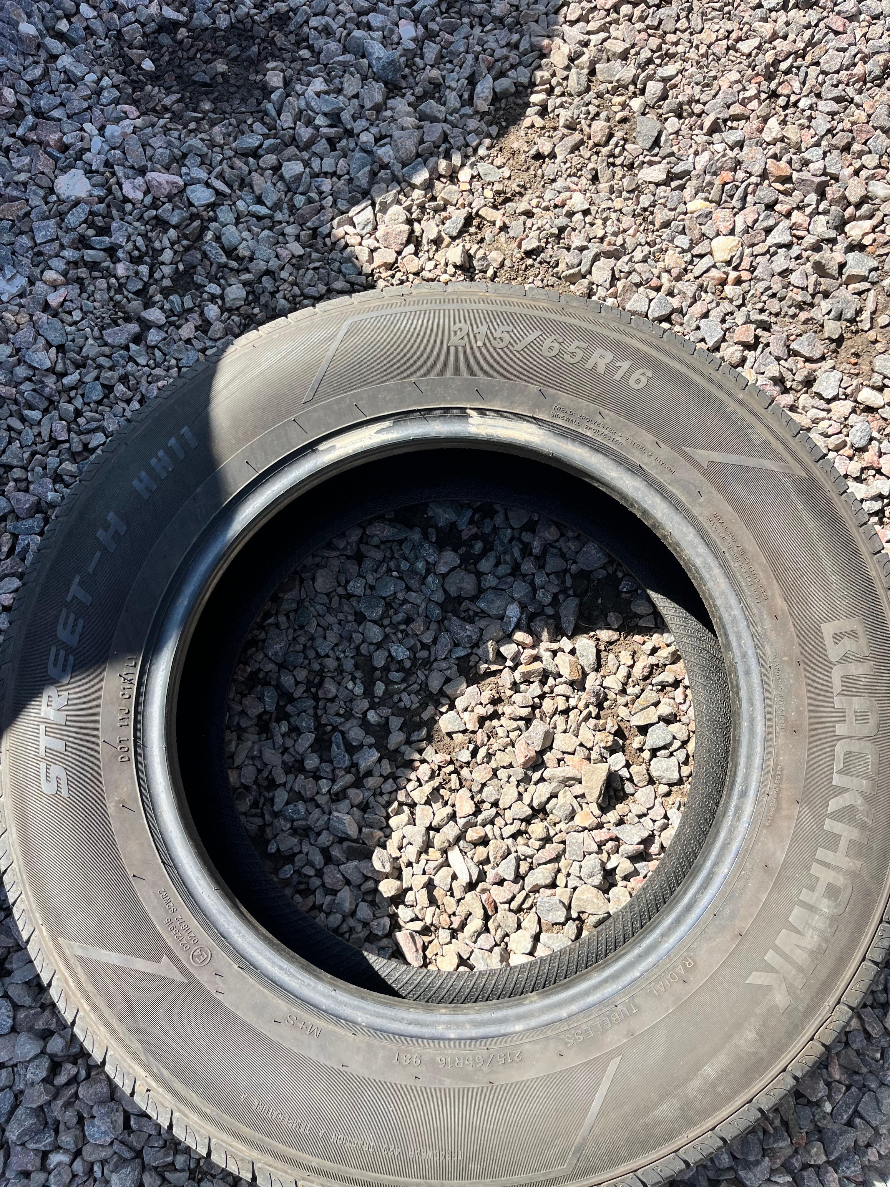 215/65R16 Single (1 Used Tire) BlackHawk Street-H (HH11)
