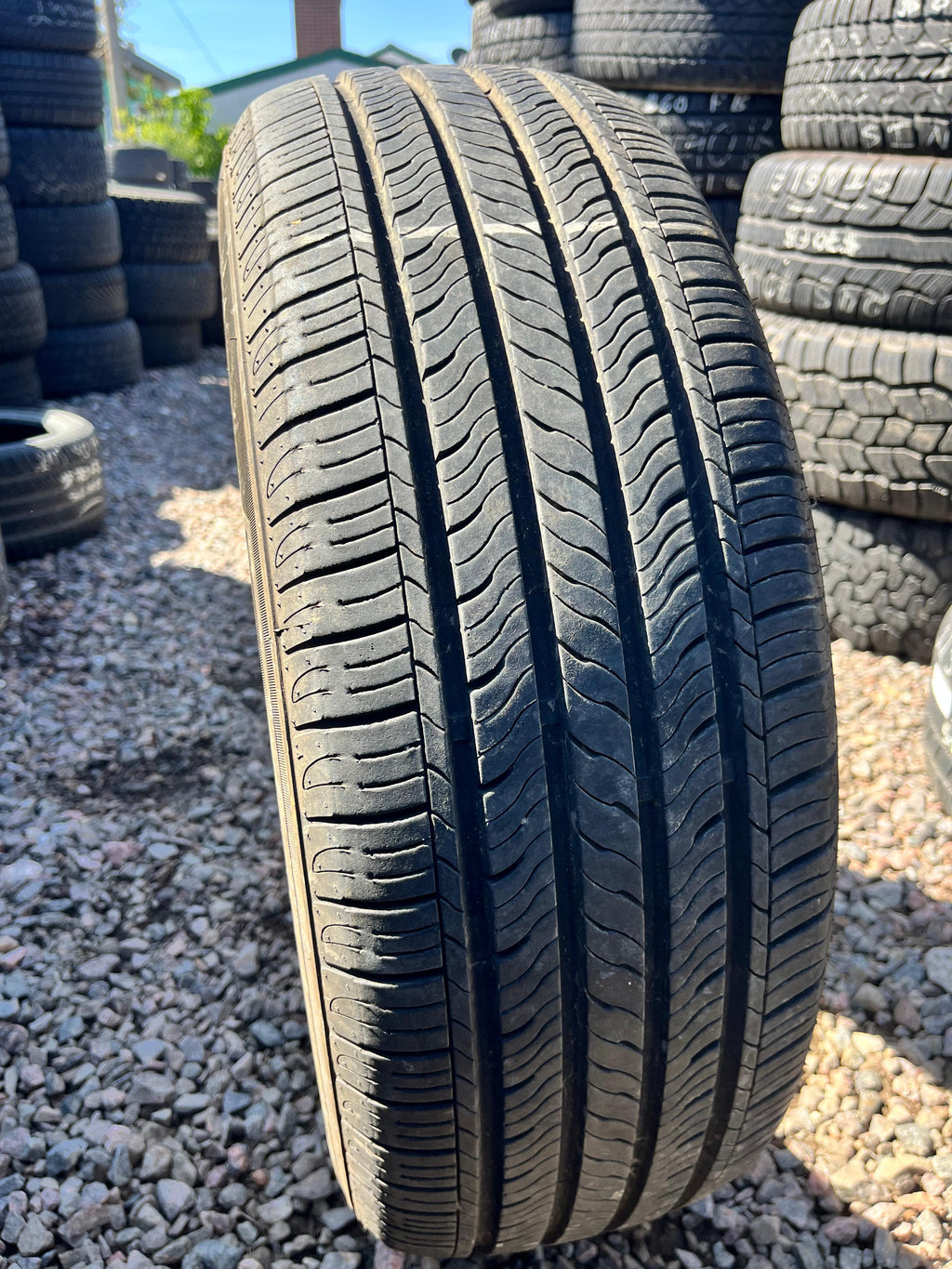215/65R16 Single (1 Used Tire) BlackHawk Street-H (HH11)