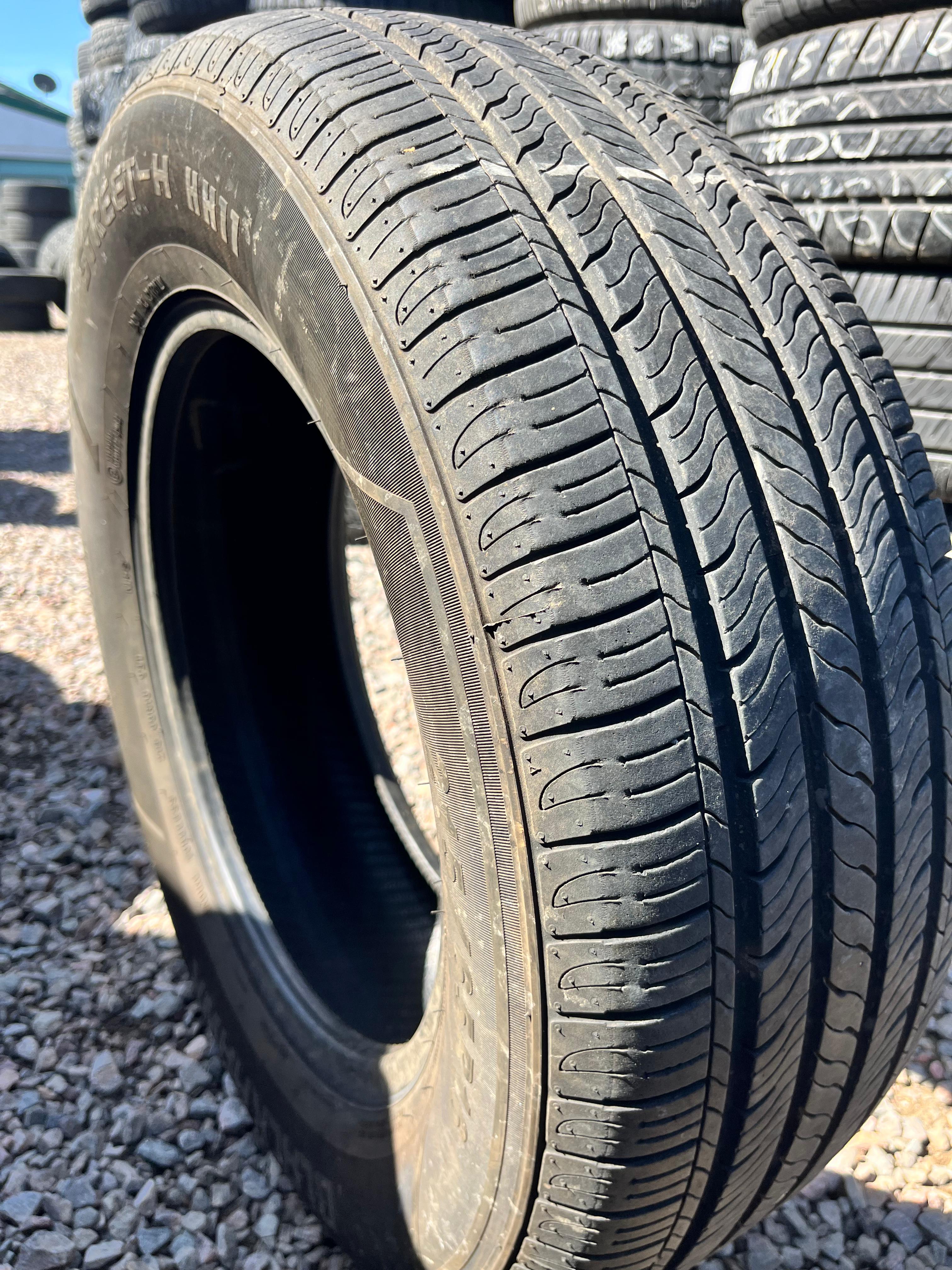 215/65R16 Single (1 Used Tire) BlackHawk Street-H (HH11)