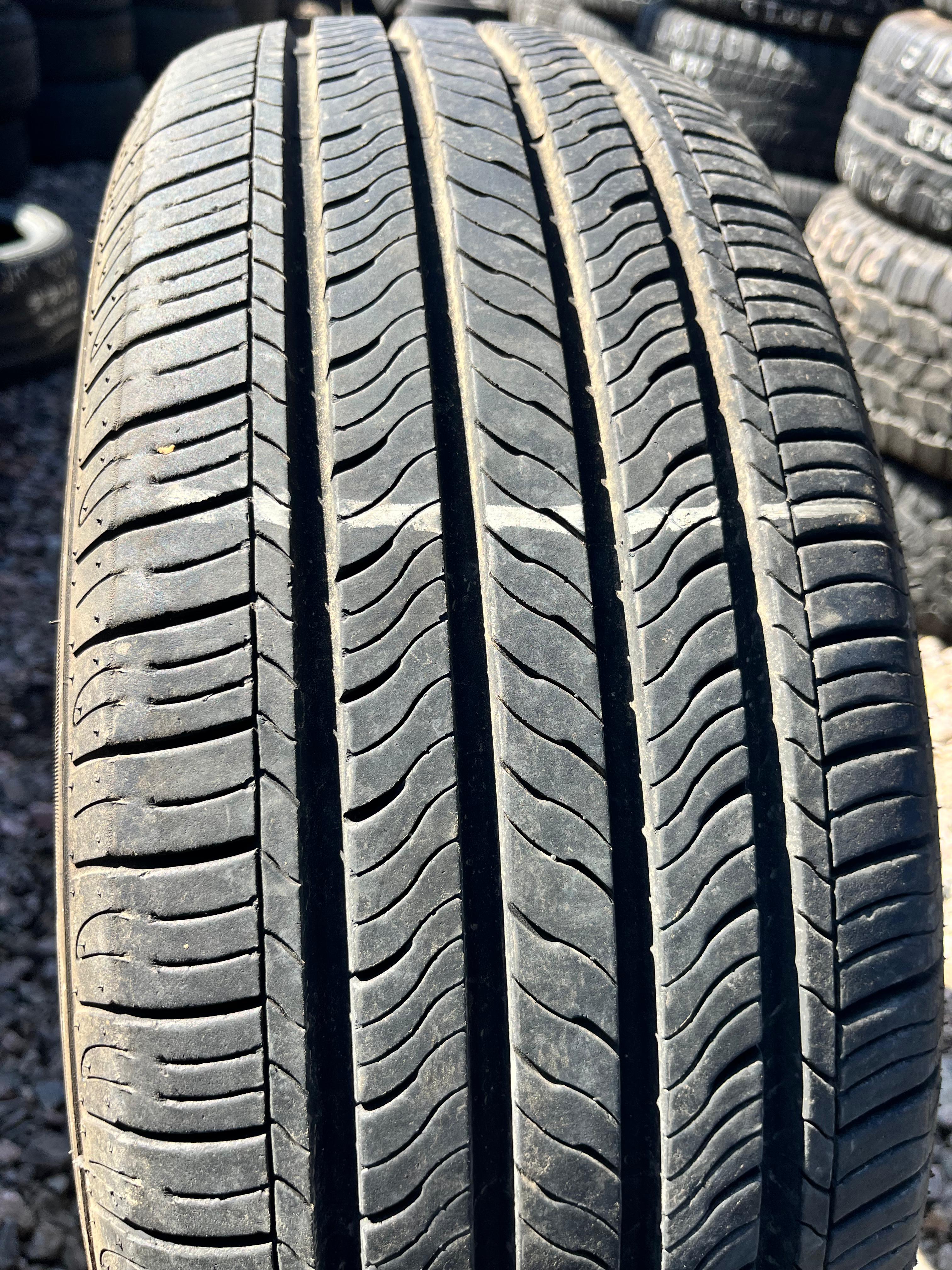 215/65R16 Single (1 Used Tire) BlackHawk Street-H (HH11)