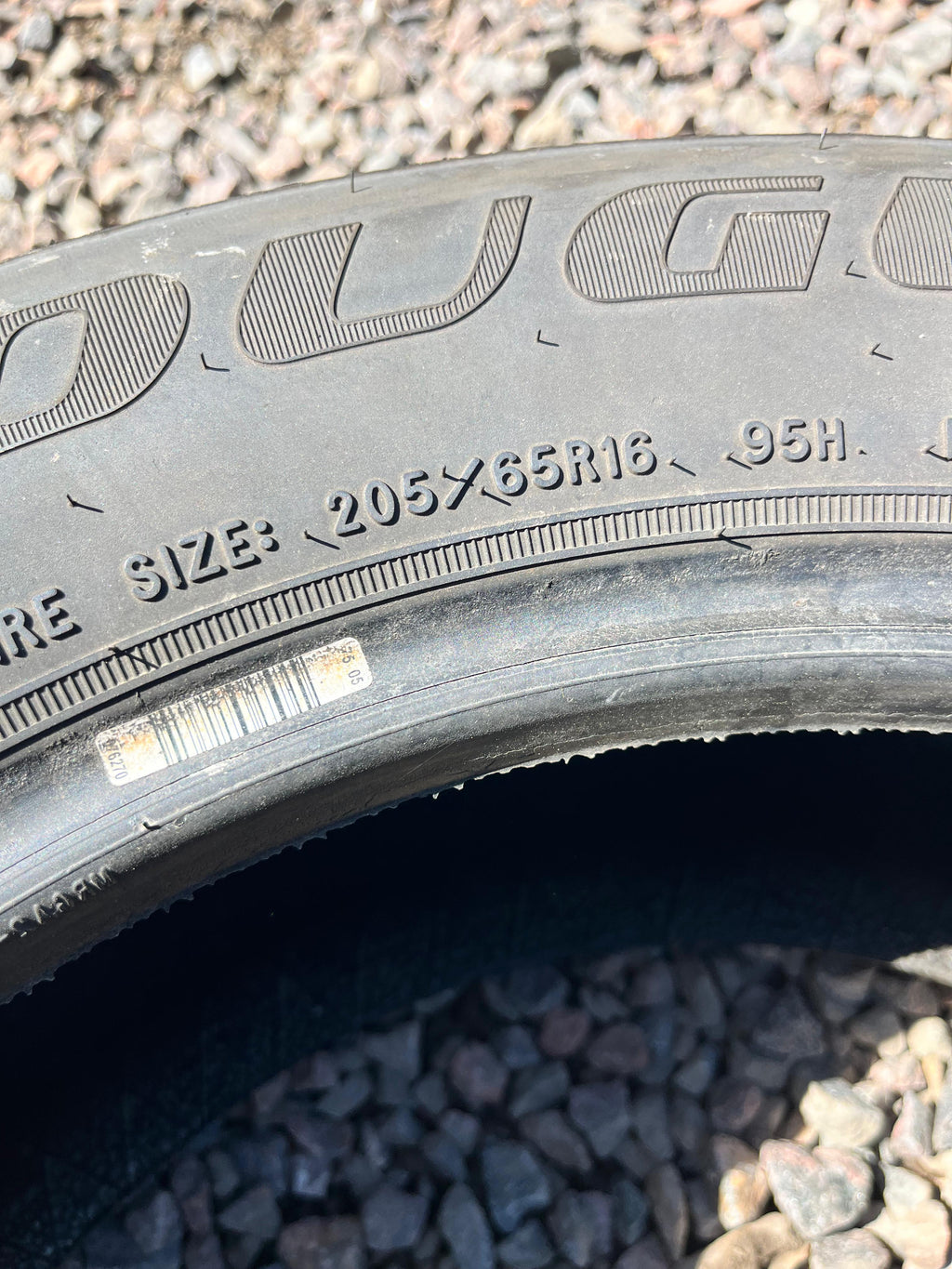 205/65R16 Single (1 Used Tire) Douglas Touring