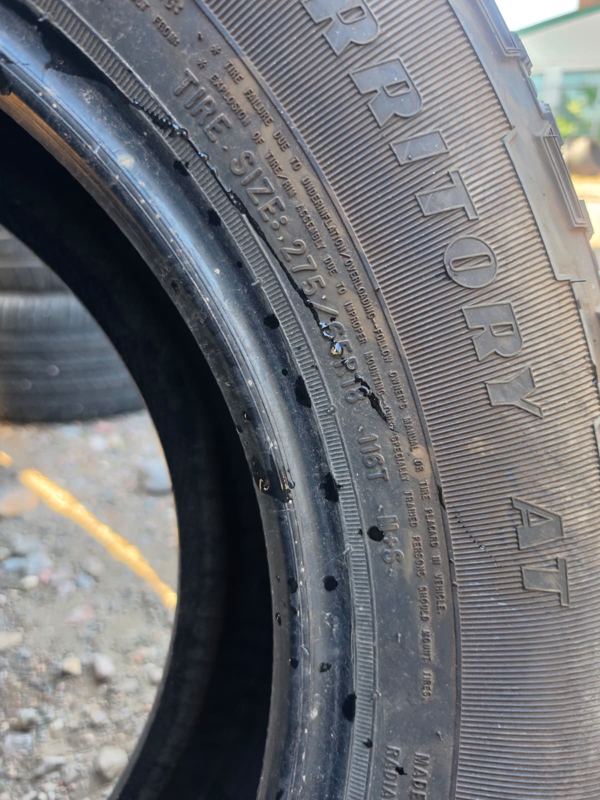 275/65R18 Single (1 Used Tire) Sumitomo Encounter