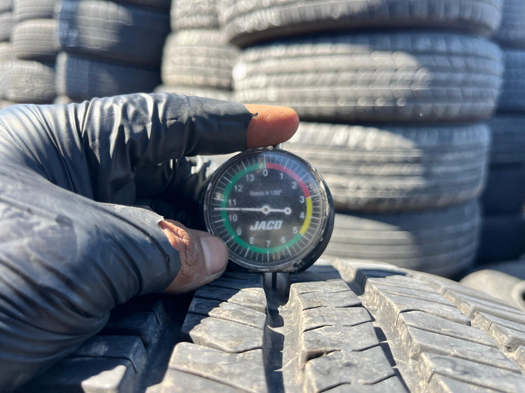 215/65R16 Single (1 Used Tire)  BFGoodrich Advantage Control
