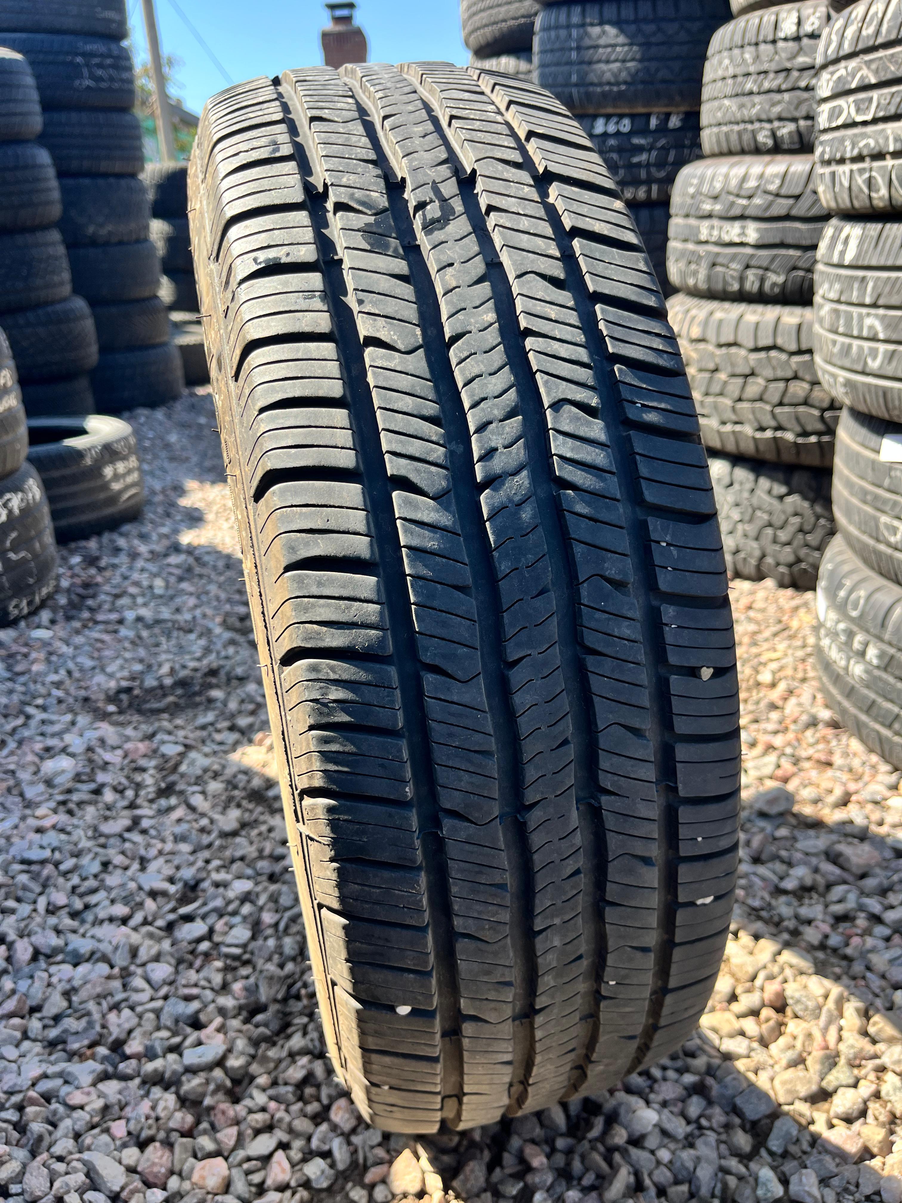 215/65R16 Single (1 Used Tire)  BFGoodrich Advantage Control