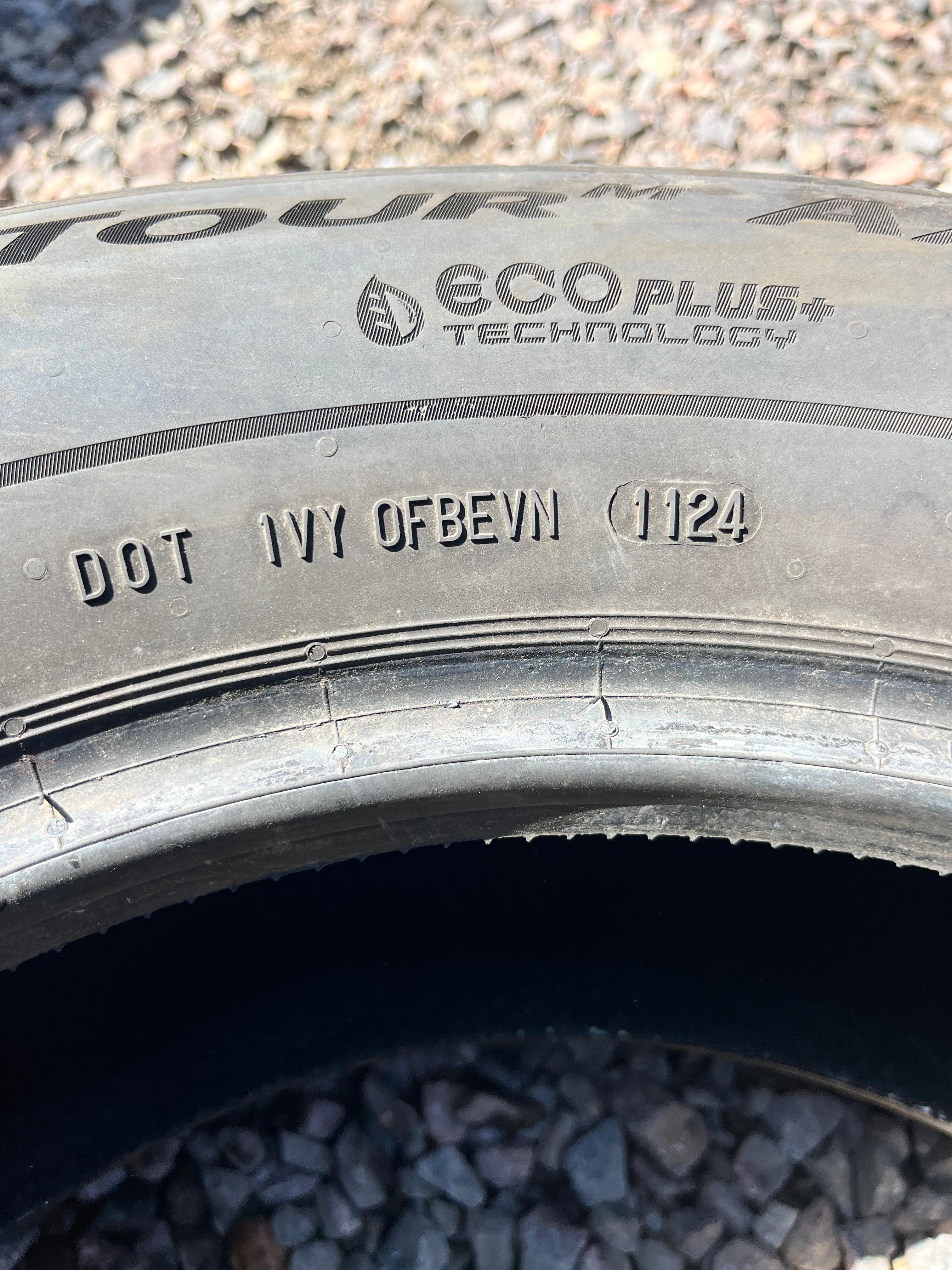 225/65R16 Single (1 Used  Tire) Continental ControlContact