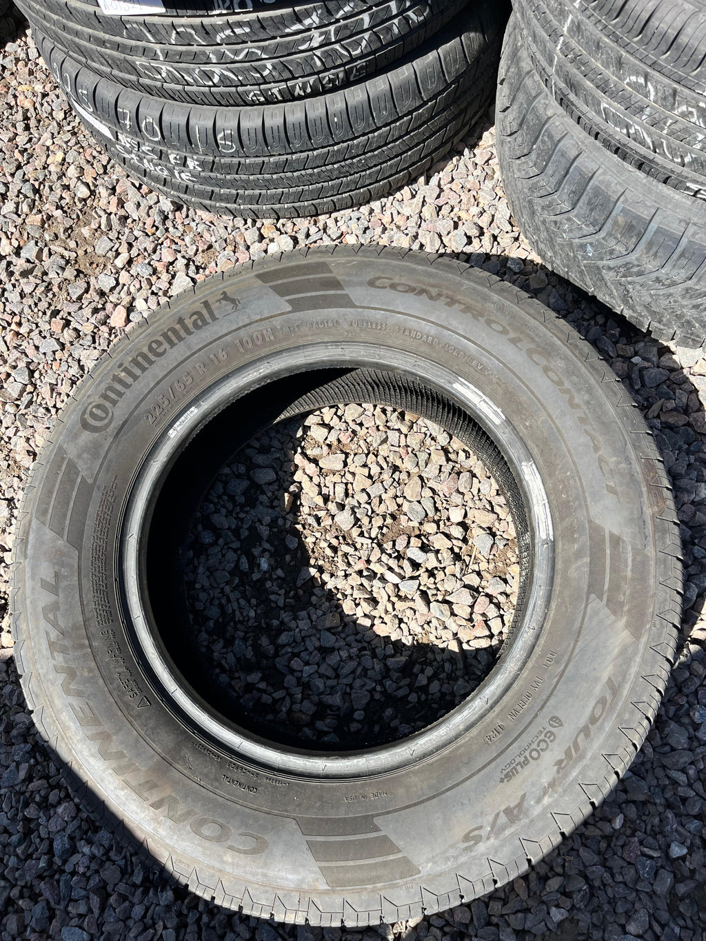 225/65R16 Single (1 Used  Tire) Continental ControlContact