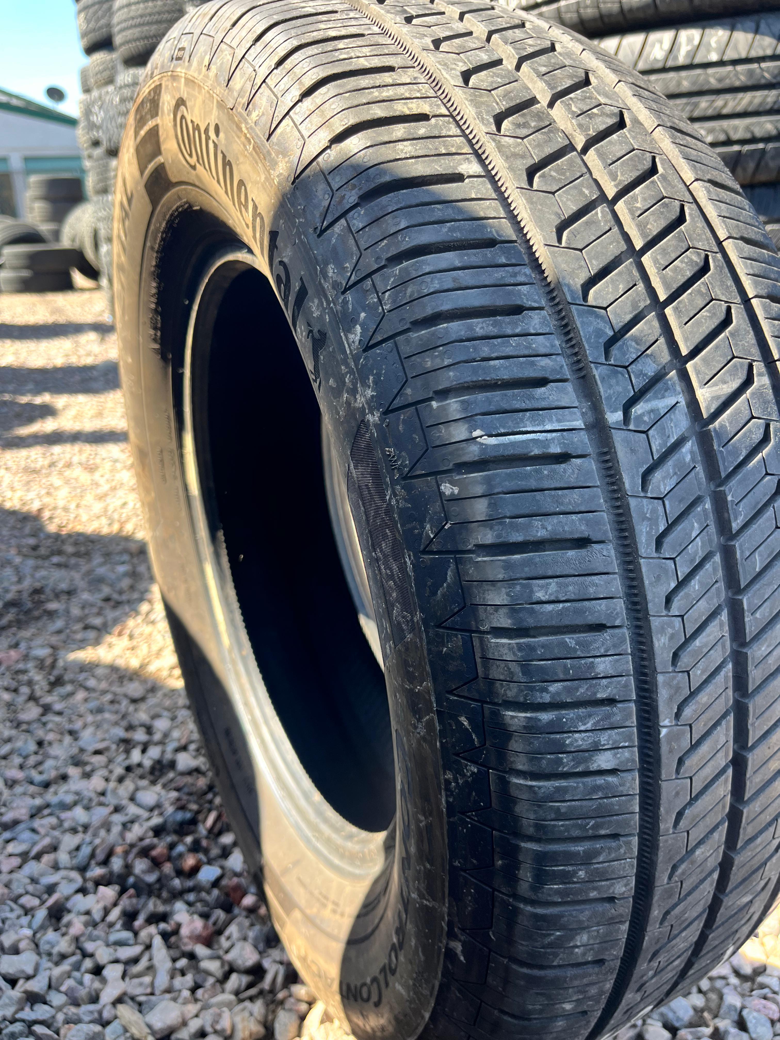 225/65R16 Single (1 Used  Tire) Continental ControlContact