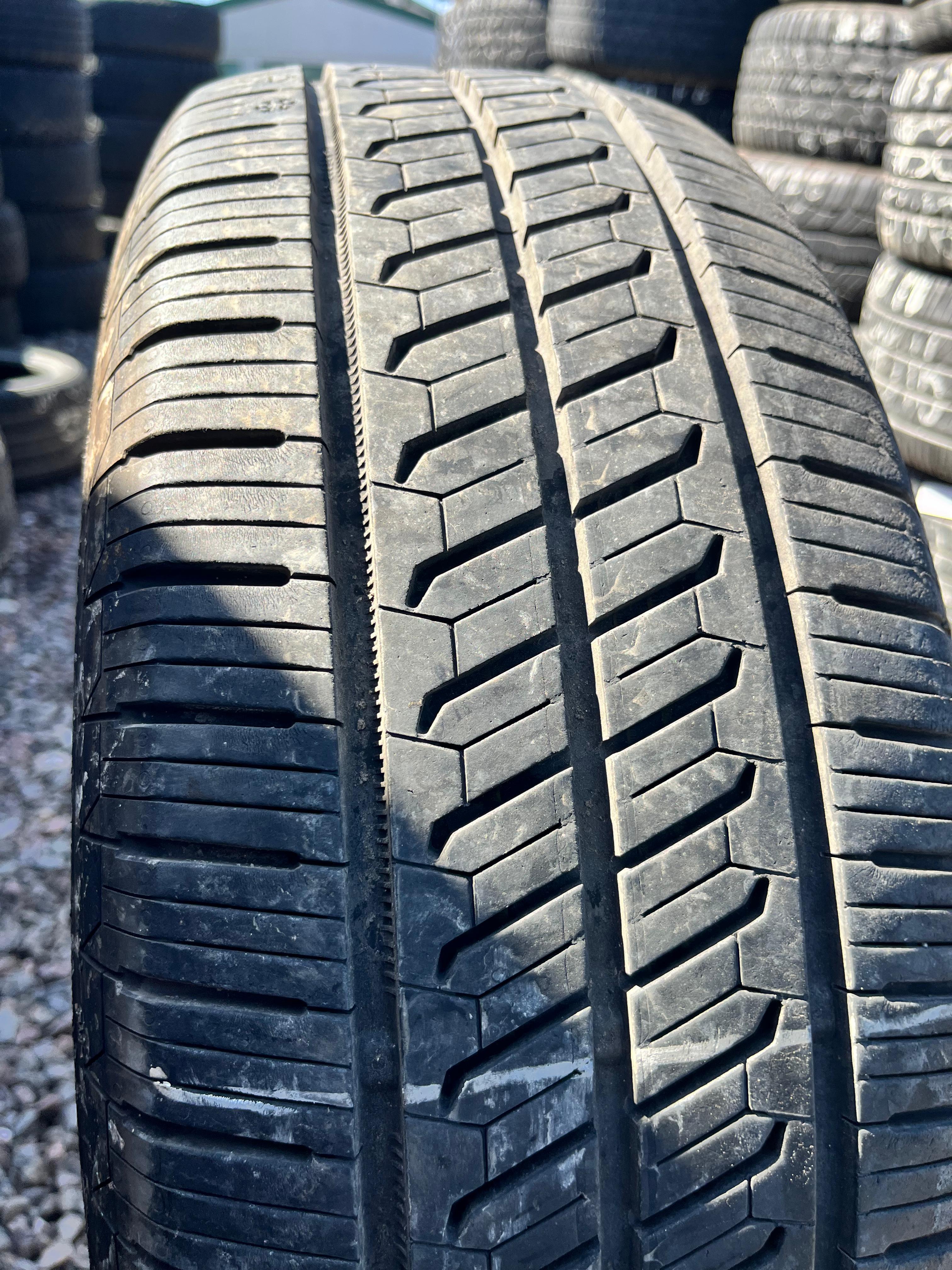 225/65R16 Single (1 Used  Tire) Continental ControlContact