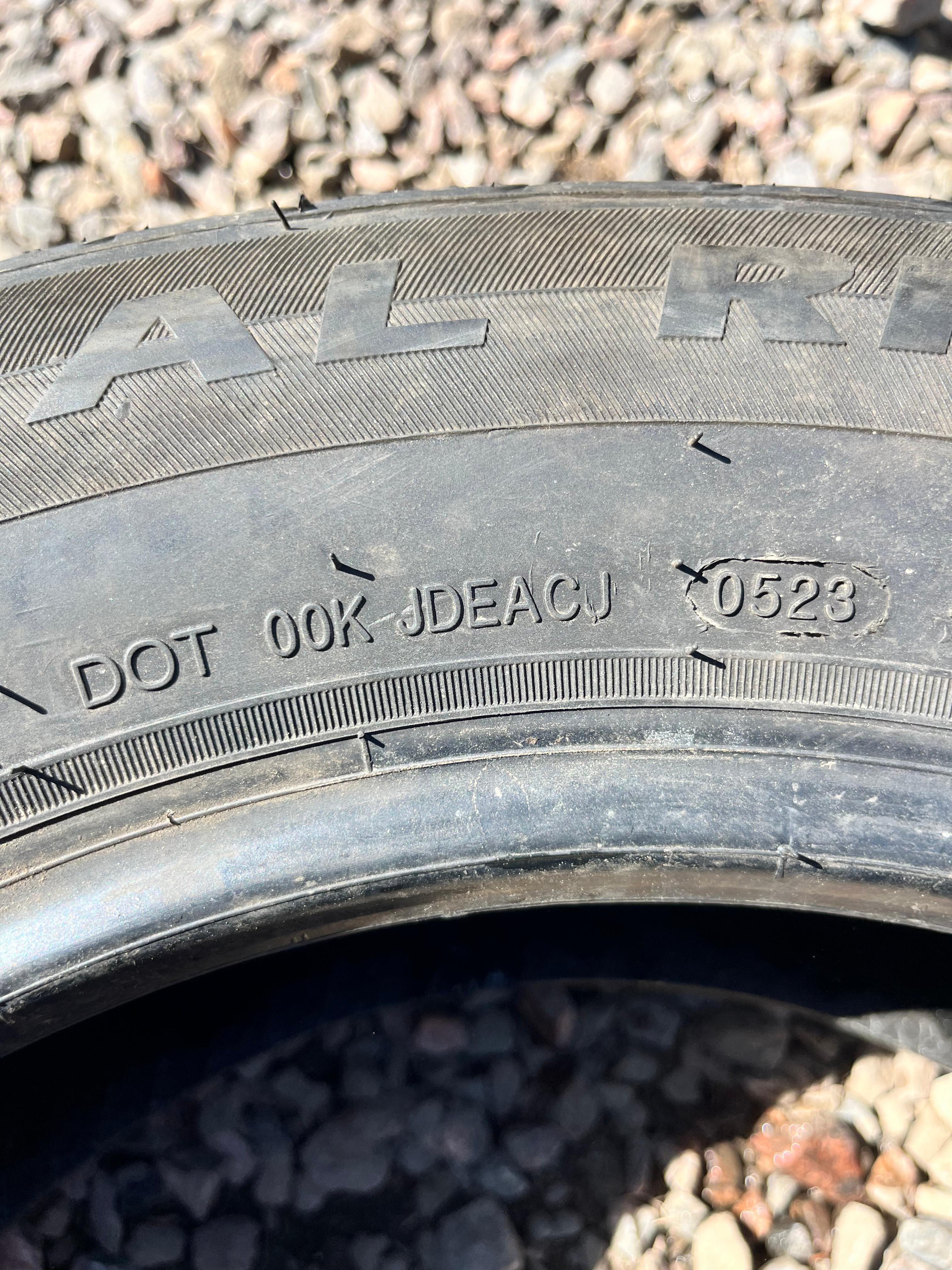 205/65R16 Single (1 Used Tire) WestLake Radial RP18