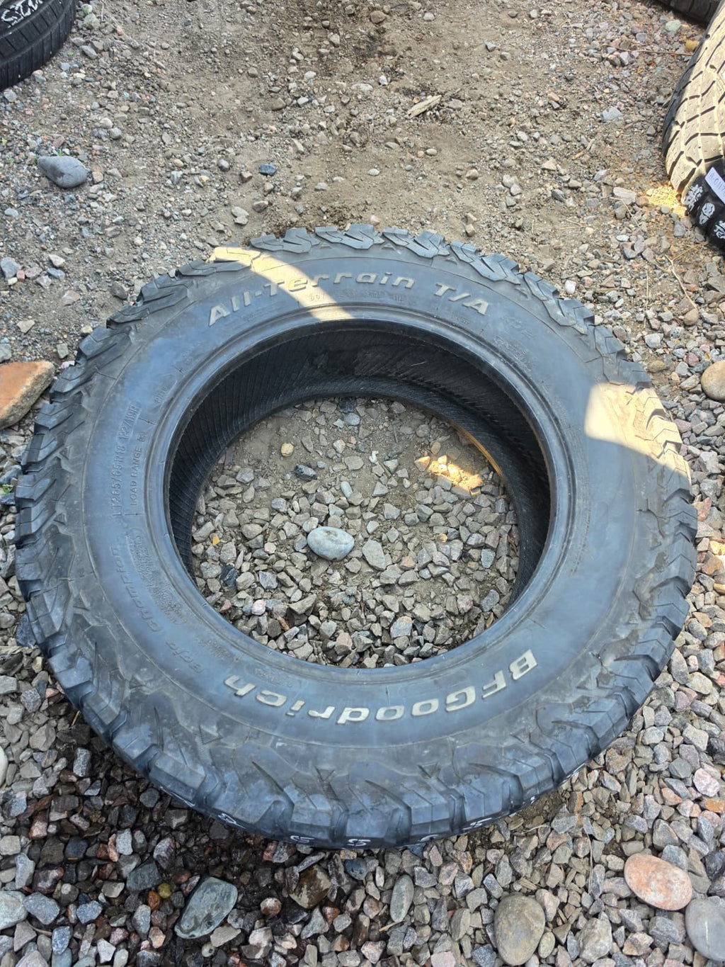 LT265/65R18 Single (1 Used Tire) BF Goodrich K03
