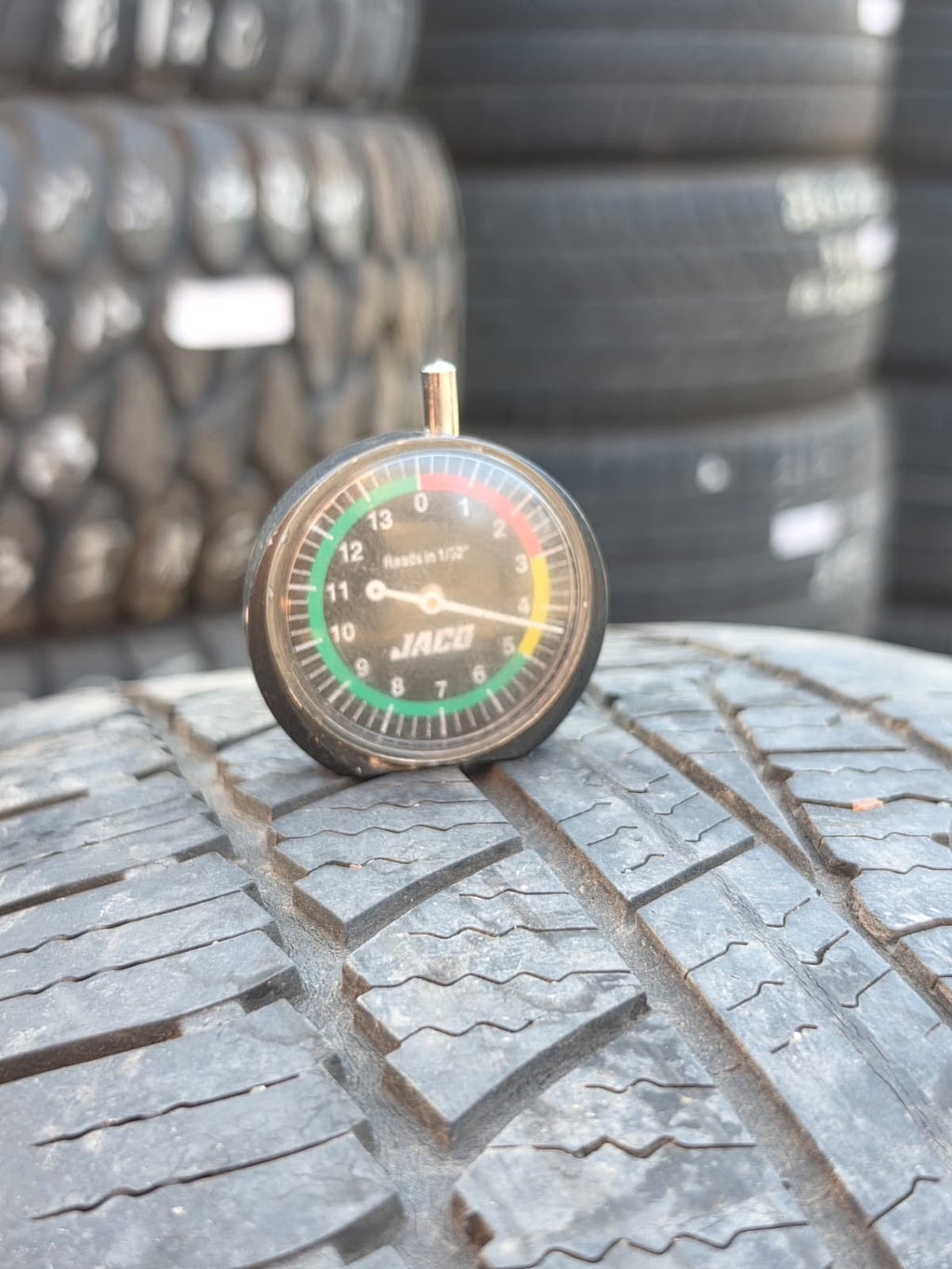 235/65R18 Single (1 Used Tire) Goodyear Assurance