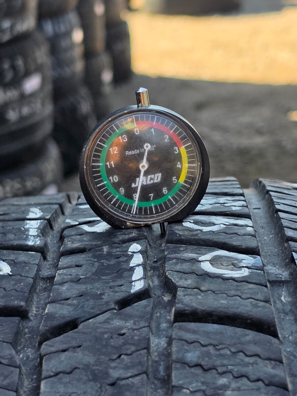 275/65R18 Single (1 Used Tire) Dean Tires Back Country Touring