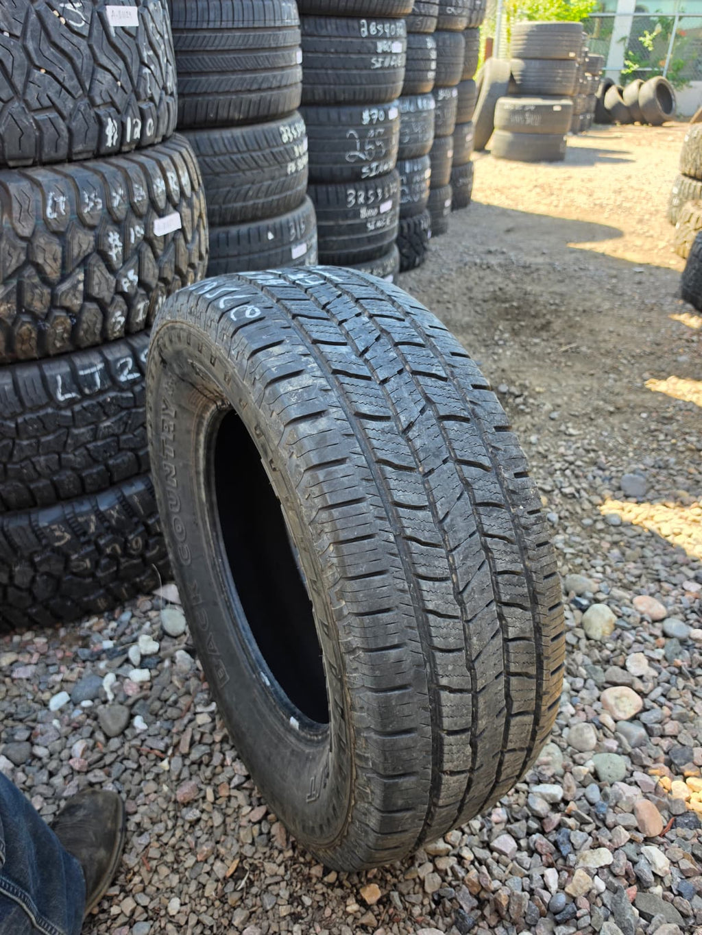 275/65R18 Single (1 Used Tire) Dean Tires Back Country Touring