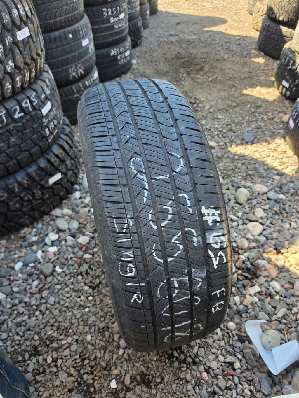 255/60R18 Single (1 Used Tire) FireStone FireHawk Pursuit