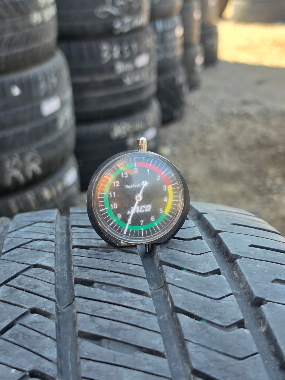 255/60R18 Single (1 Used Tire) FireStone FireHawk Pursuit