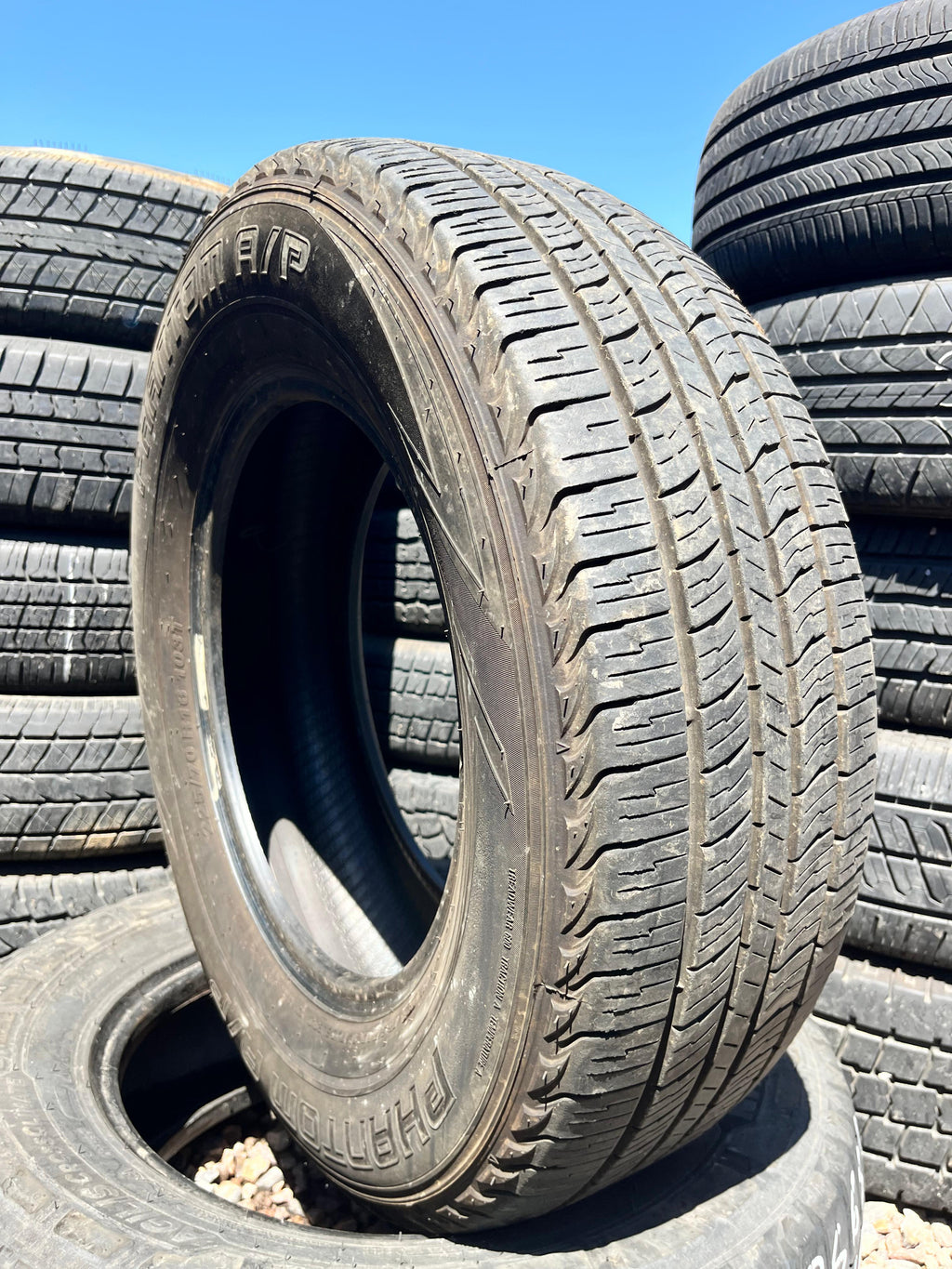 225/70R16 Single (1 Used Tire) Phantom